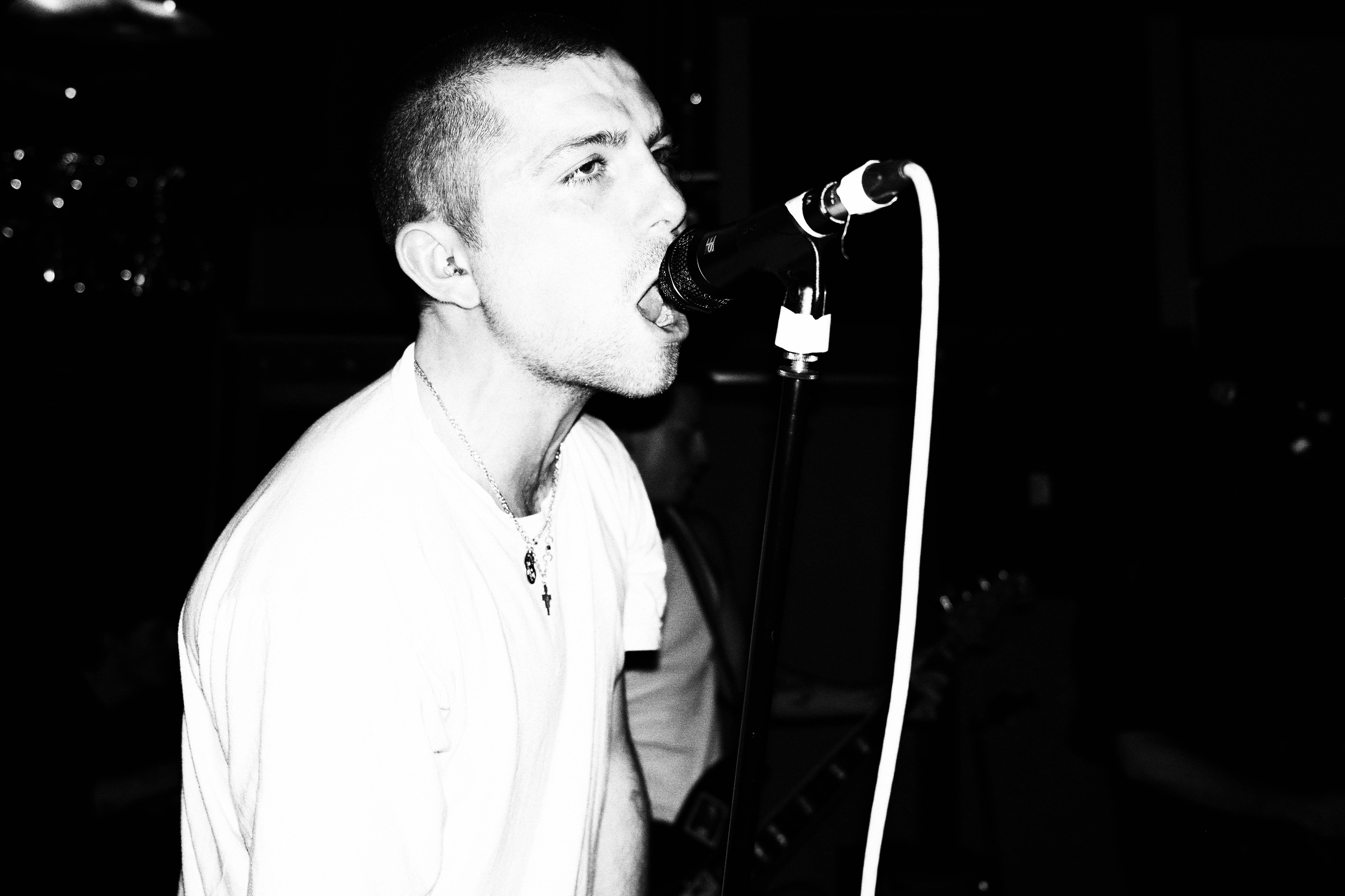 FREE ZORBA THE HOOLIGAN - PAPER DRESS VINTAGE, LONDON, UK