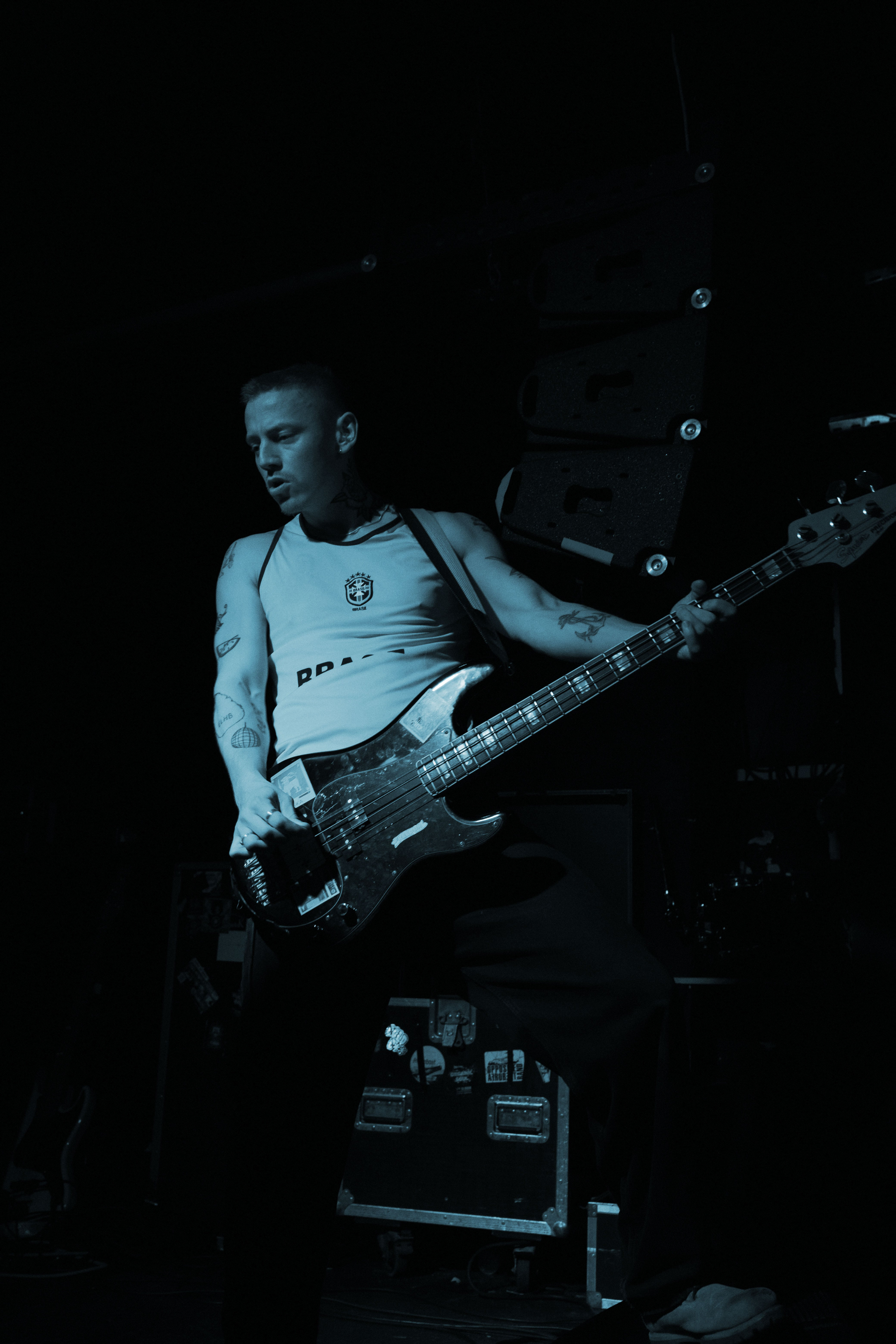 FREE ZORBA THE HOOLIGAN - LE CHINOIS MONTREUIL