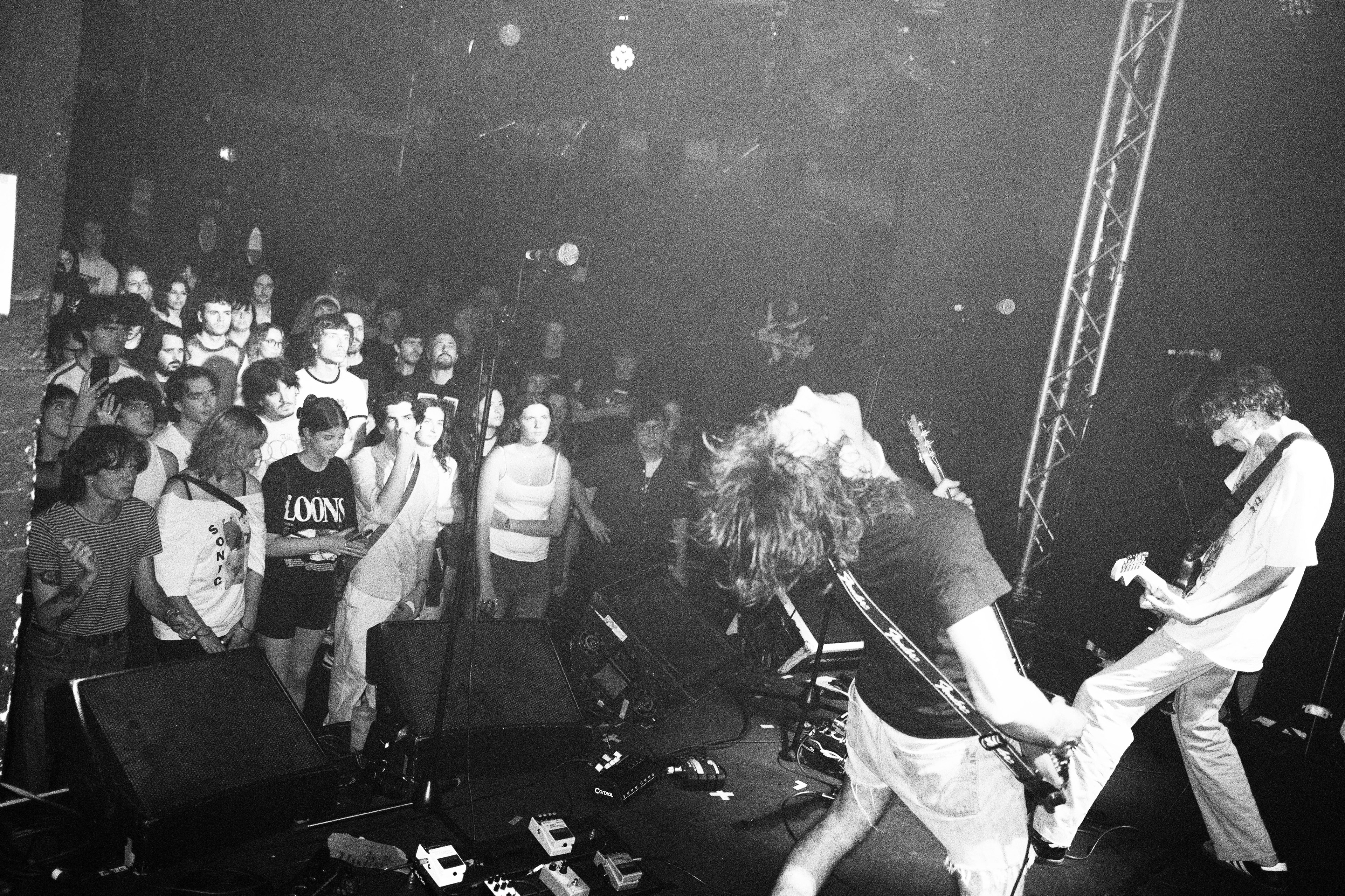 HOWLIN' BANANA PARTY - LOONS - LE POINT EPHEMERE PARIS