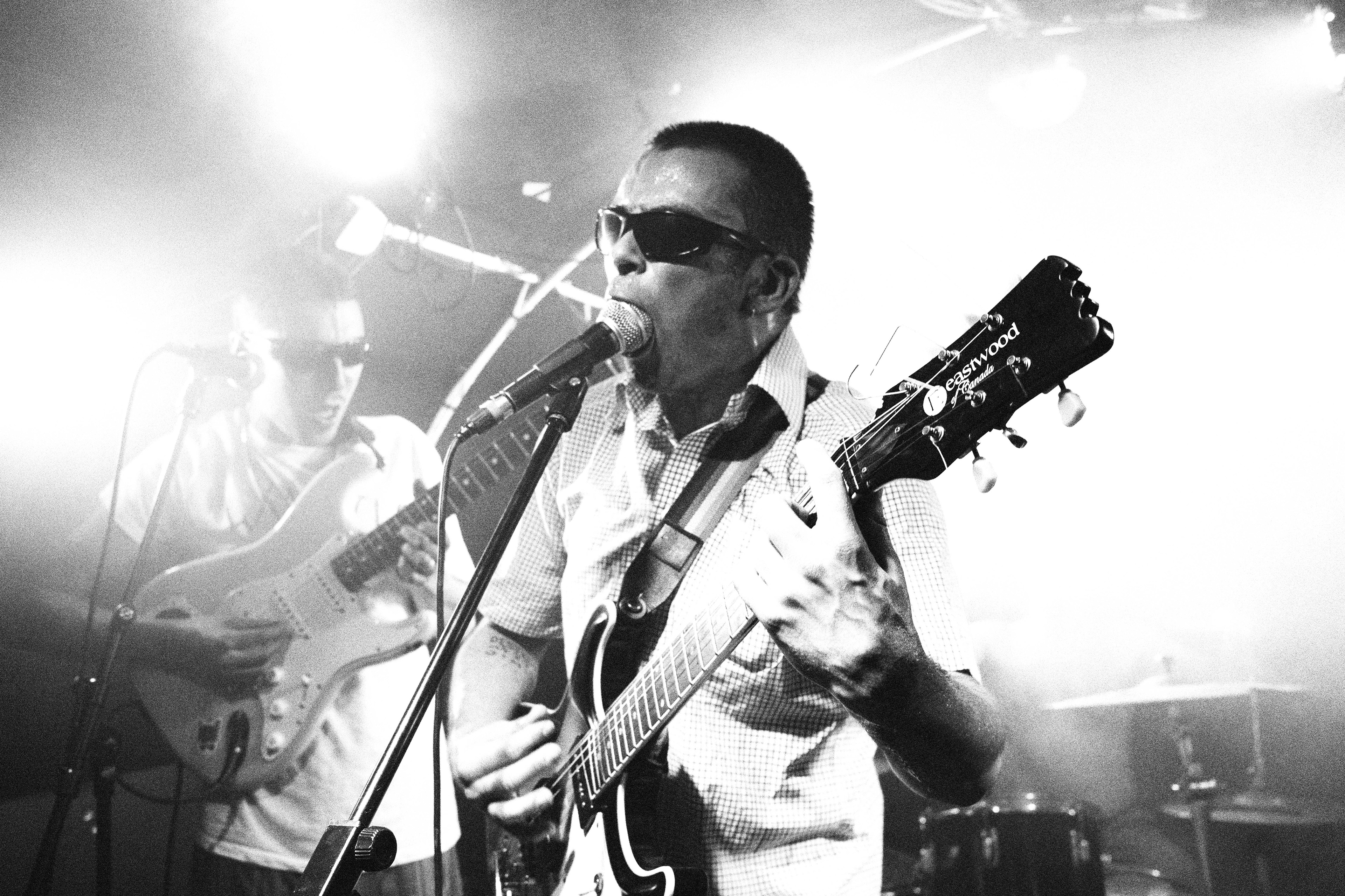 ORANGE PEEL - HOUSE ARREST - LA MECANIQUE ONDULATOIRE PARIS