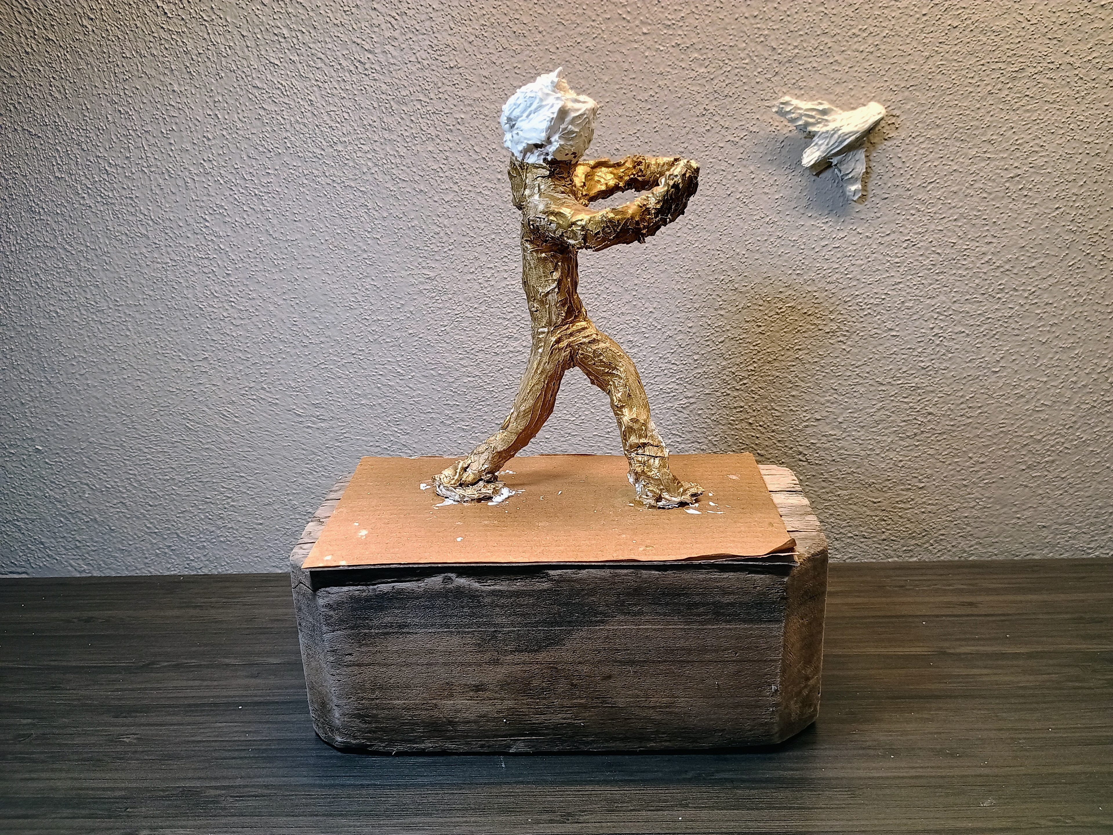 Paper Mache Sculpture Photo 3