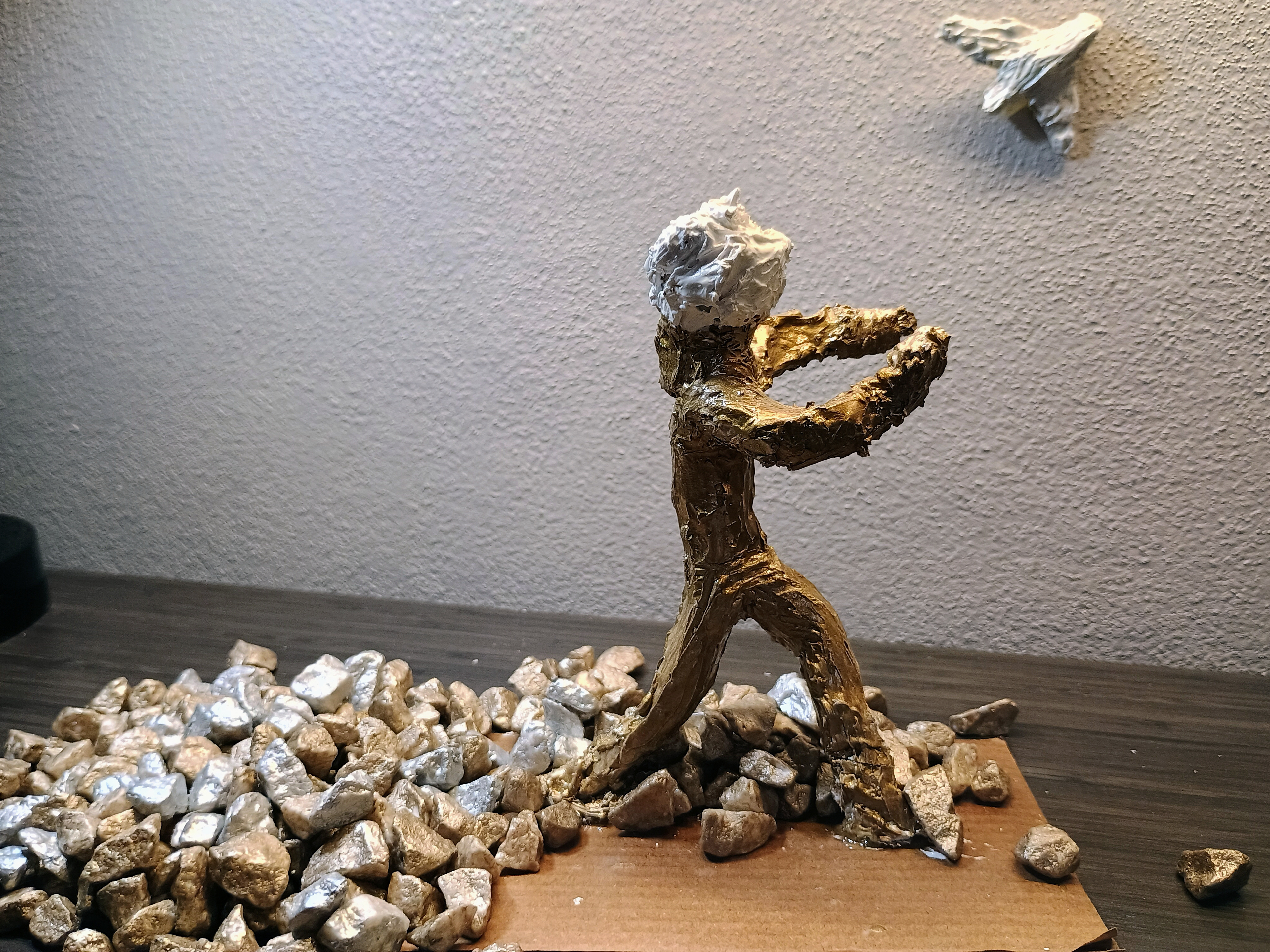 Paper Mache Sculpture Photo 26