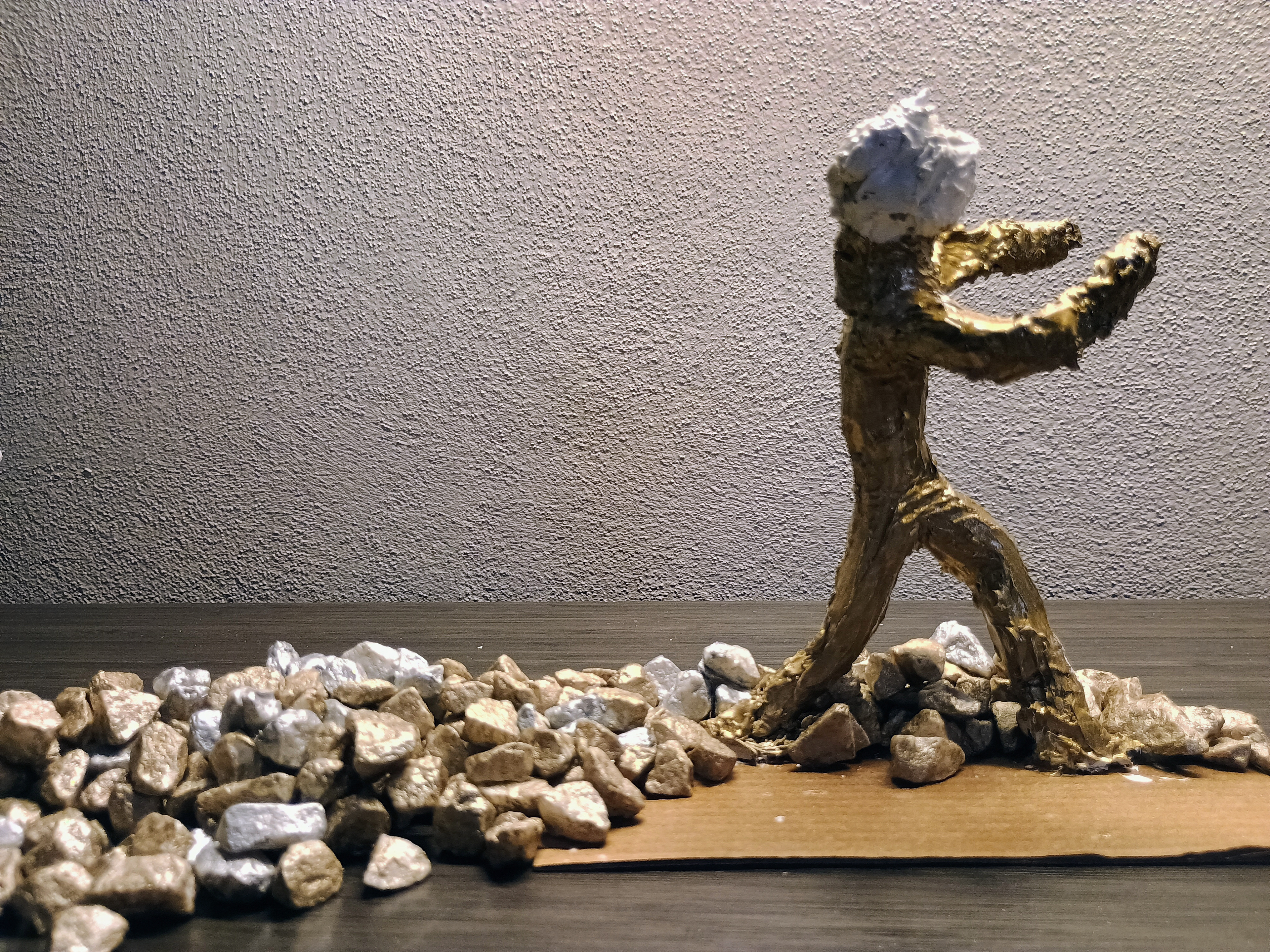 Paper Mache Sculpture Photo 8
