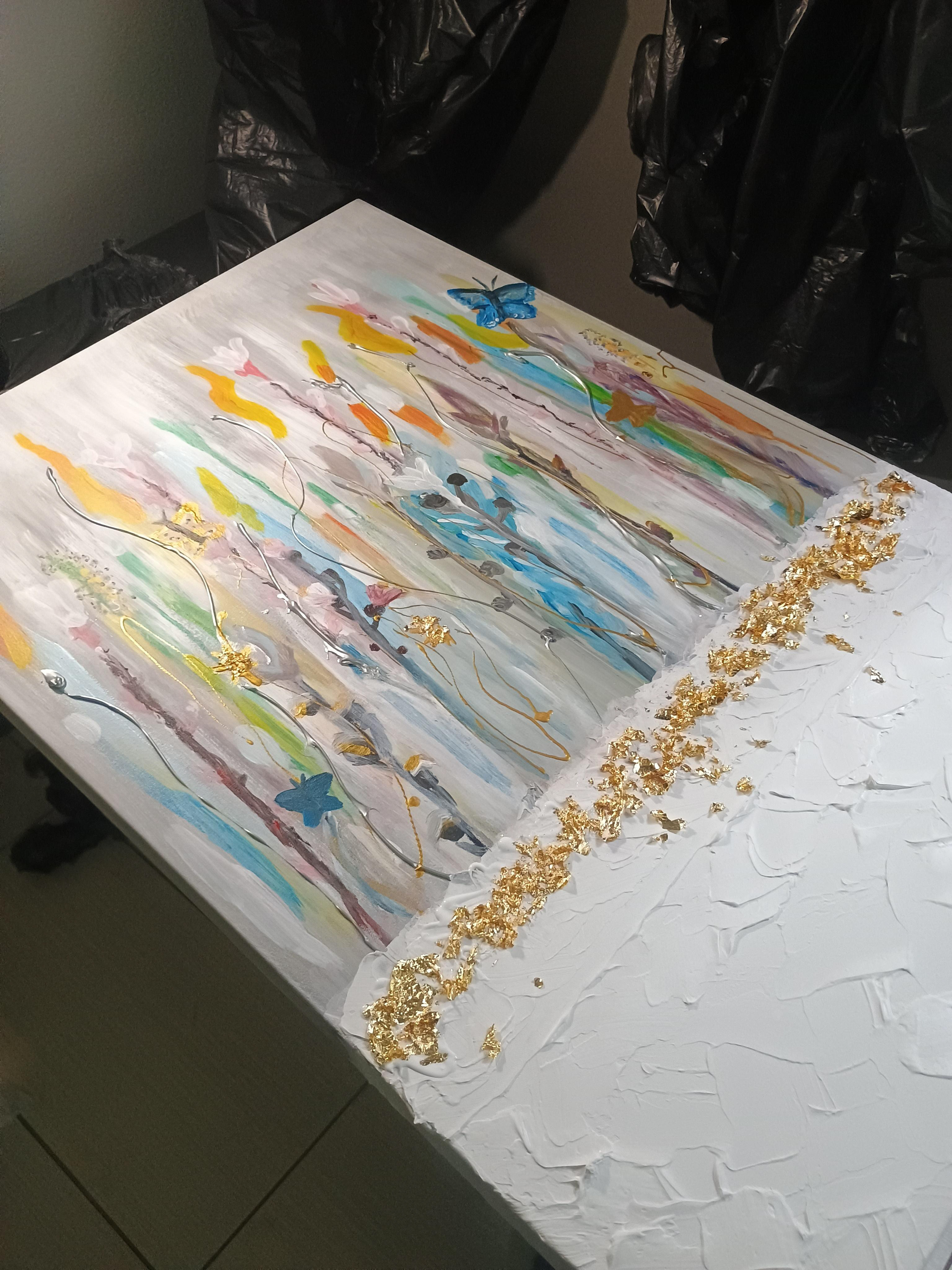Gold foil flakes and molding paste