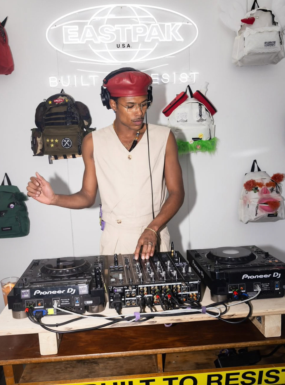 Behind the scenes - opening event