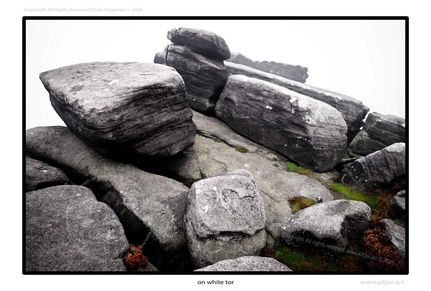On White Tor. View of Gritstone rock formation on Derwent Edge. Peak District National Park. UK. Alfpix.art Chris Chapman. Colour image. 