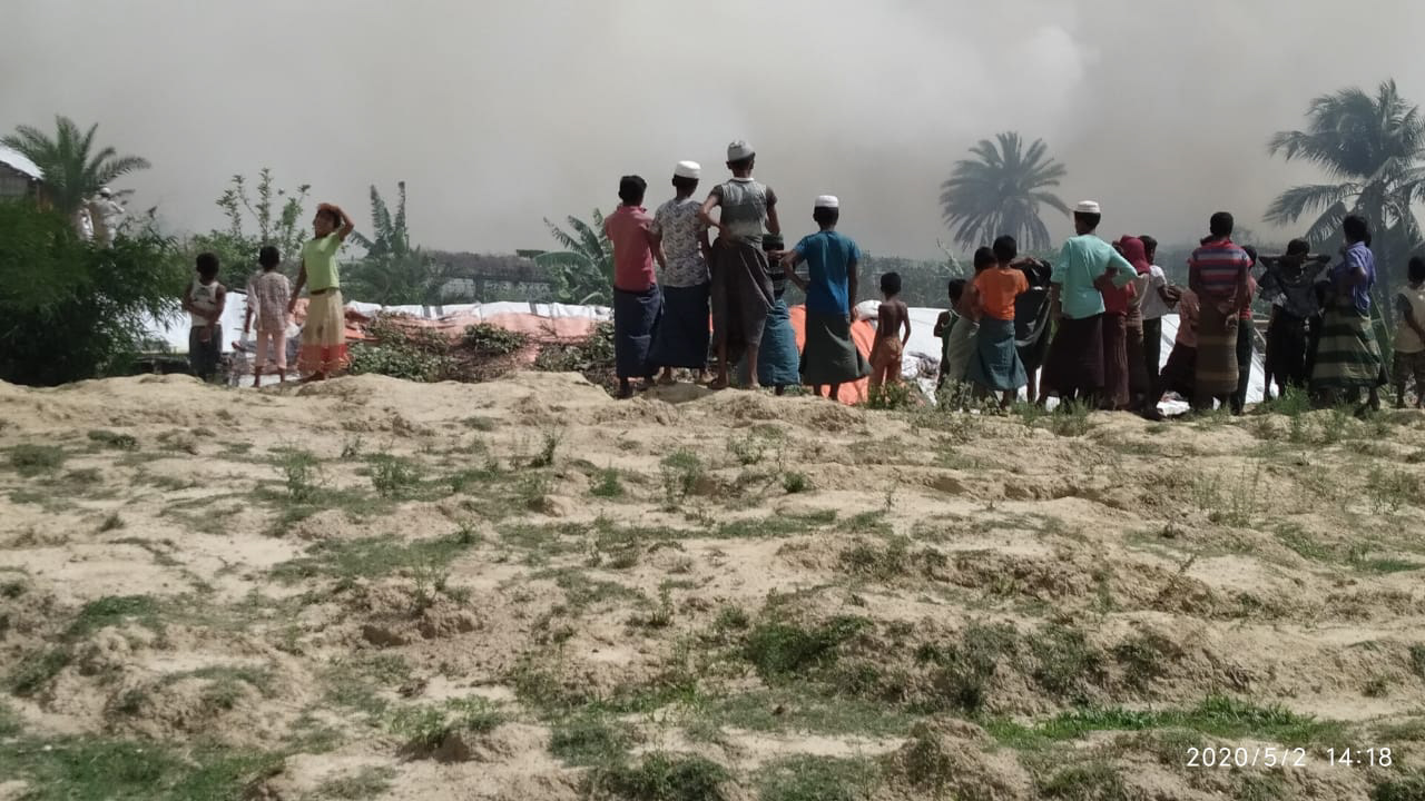 Fire in Myanmar from Taung Pyo (Ameen)