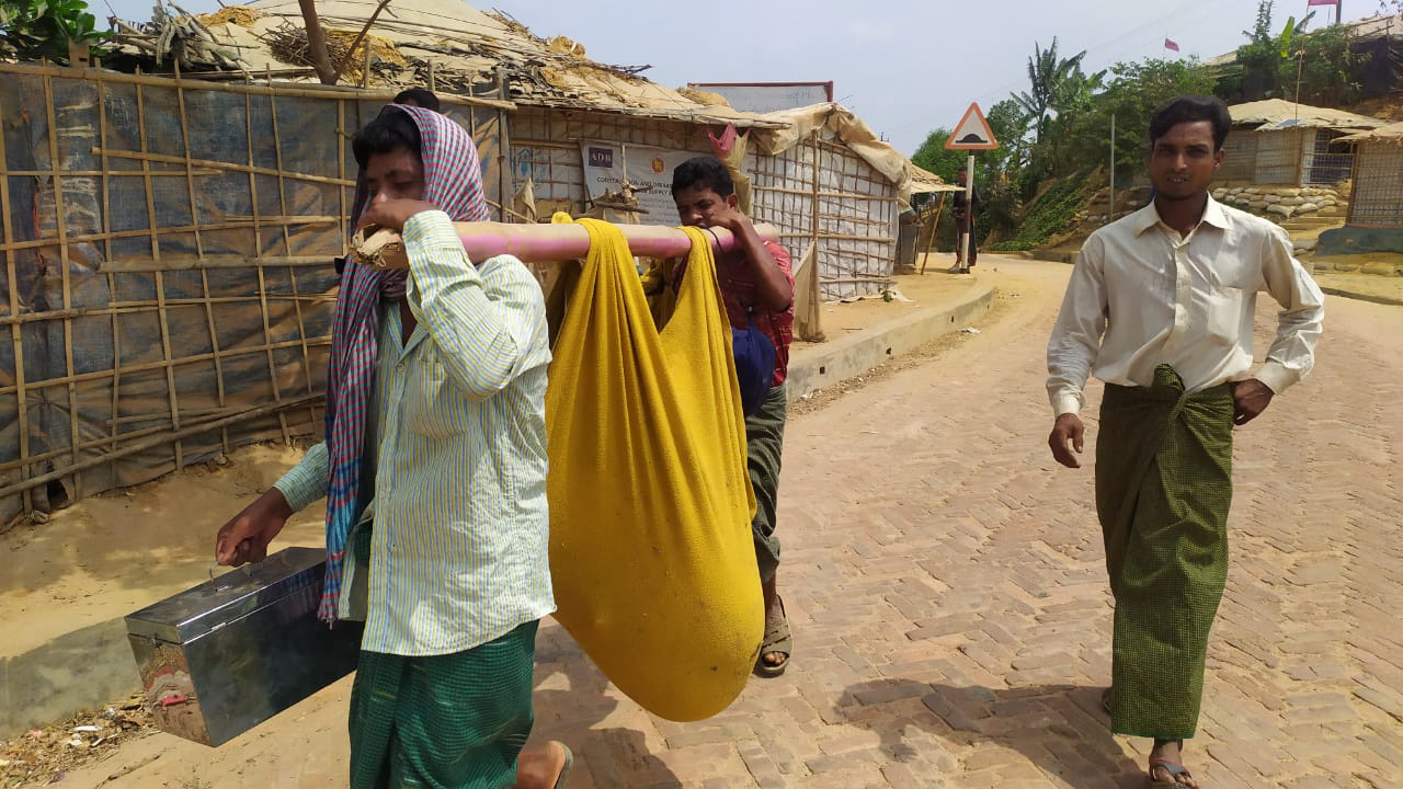 In the lockdown, there are no ambulances (Md. Hossain)