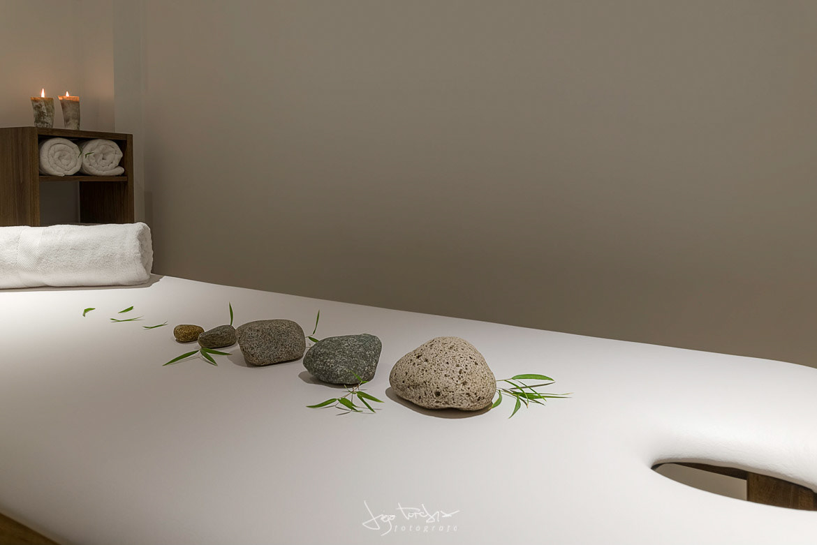 Hotel " Águila Mora" - Bariloche -  Río Negro