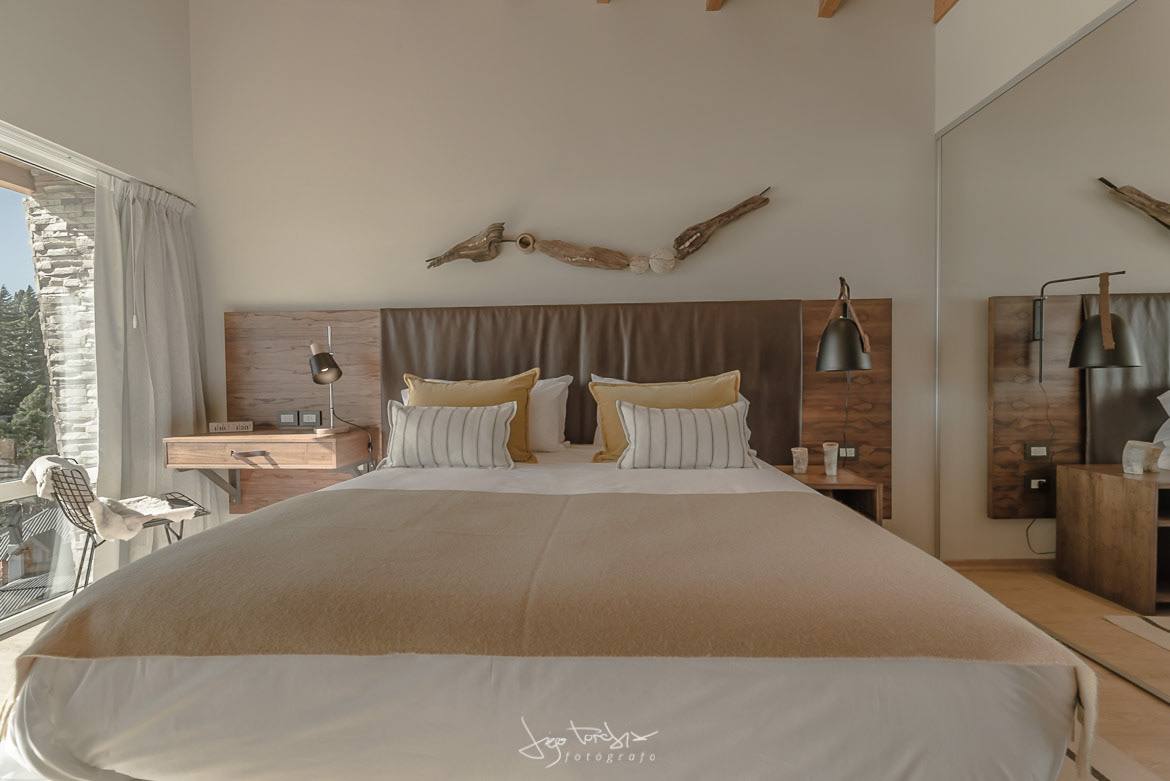 Hotel " Águila Mora" - Bariloche - Río Negro
