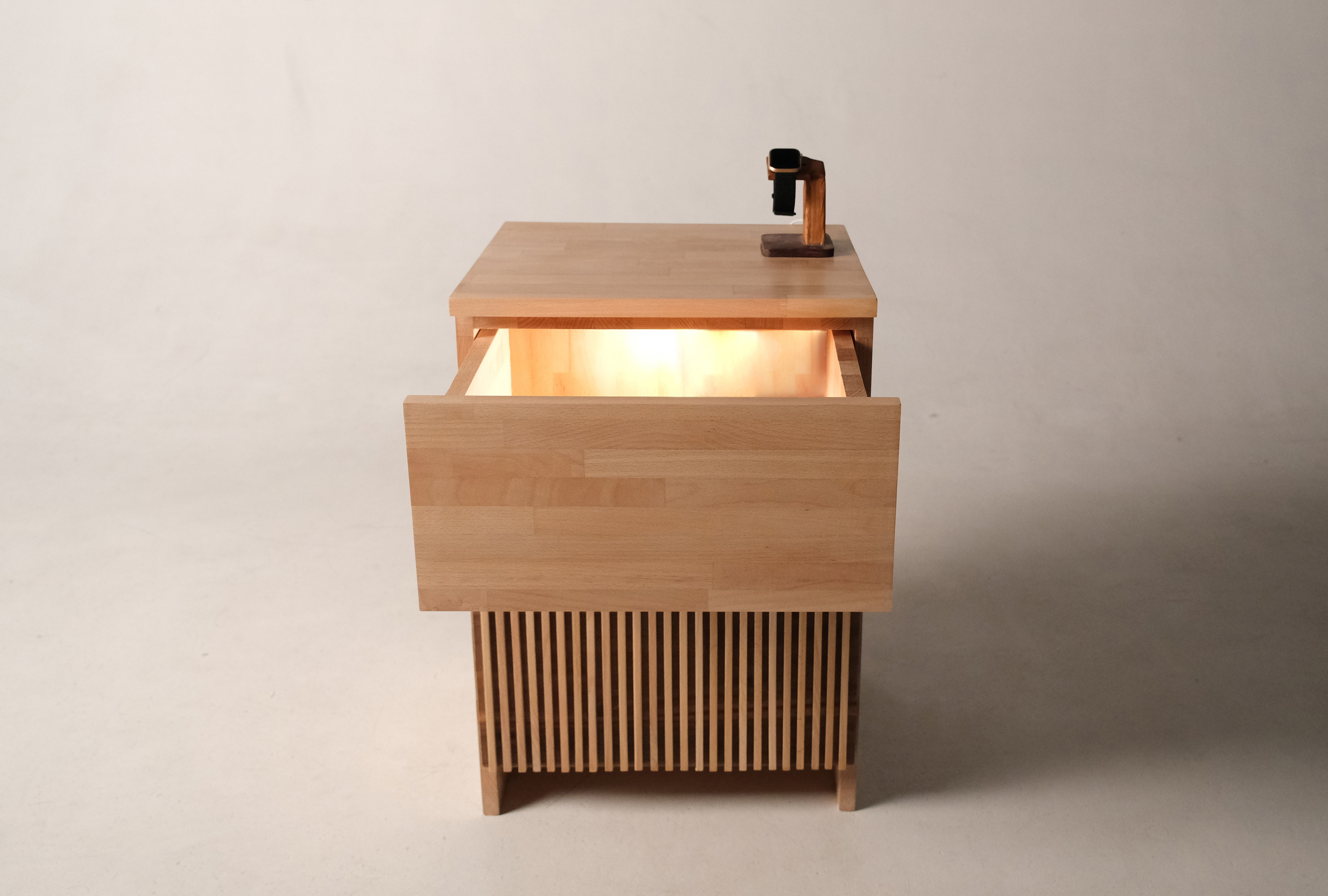 Kubo front view with lights