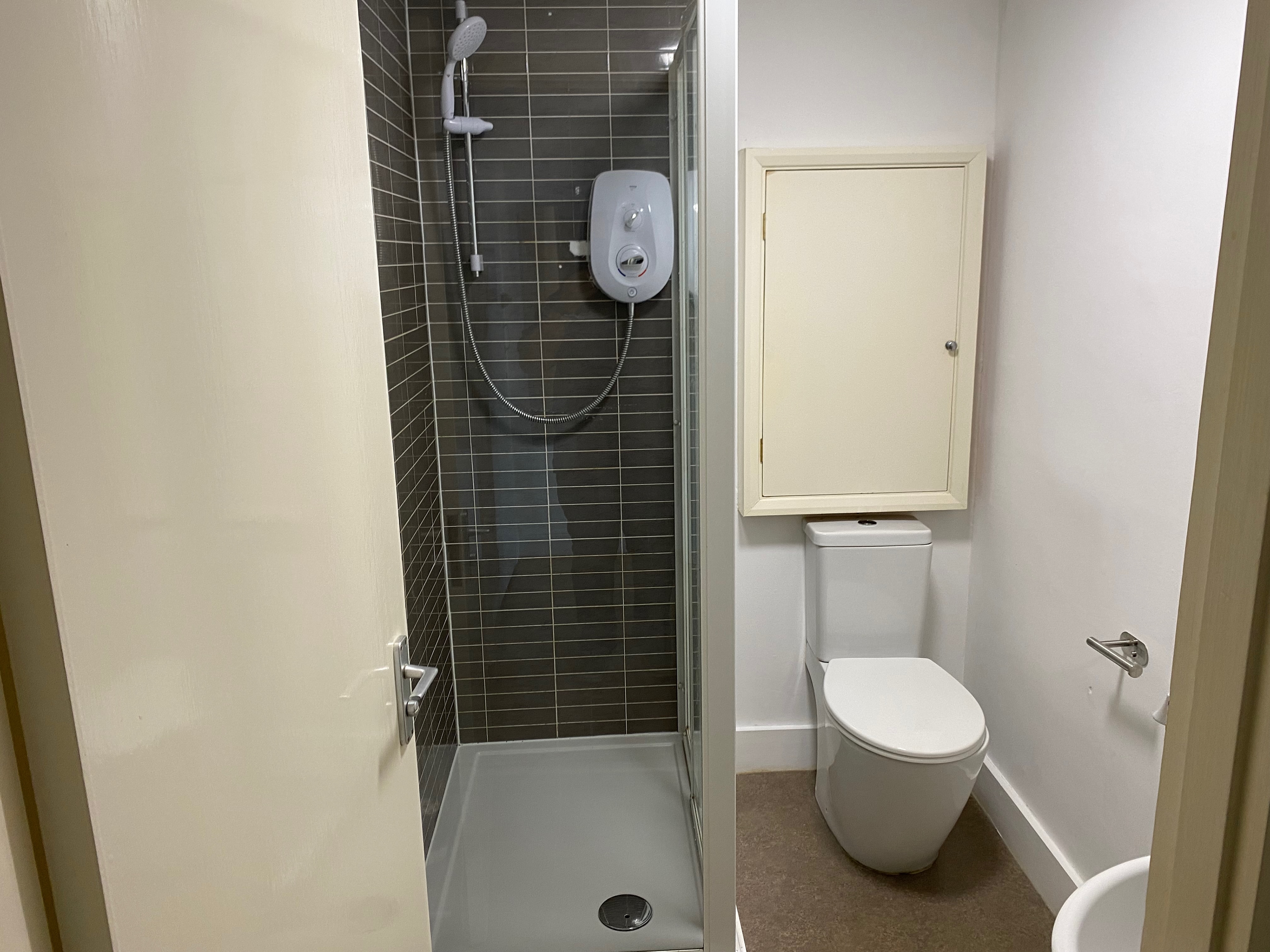 Large Shower