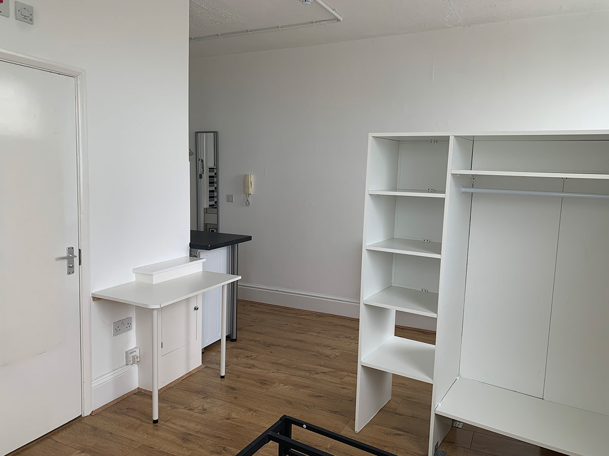 Double hanging and shelves wardrobe