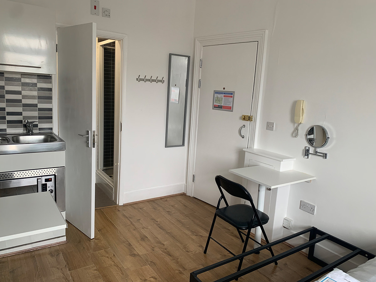 Dressing Table, make-up mirror