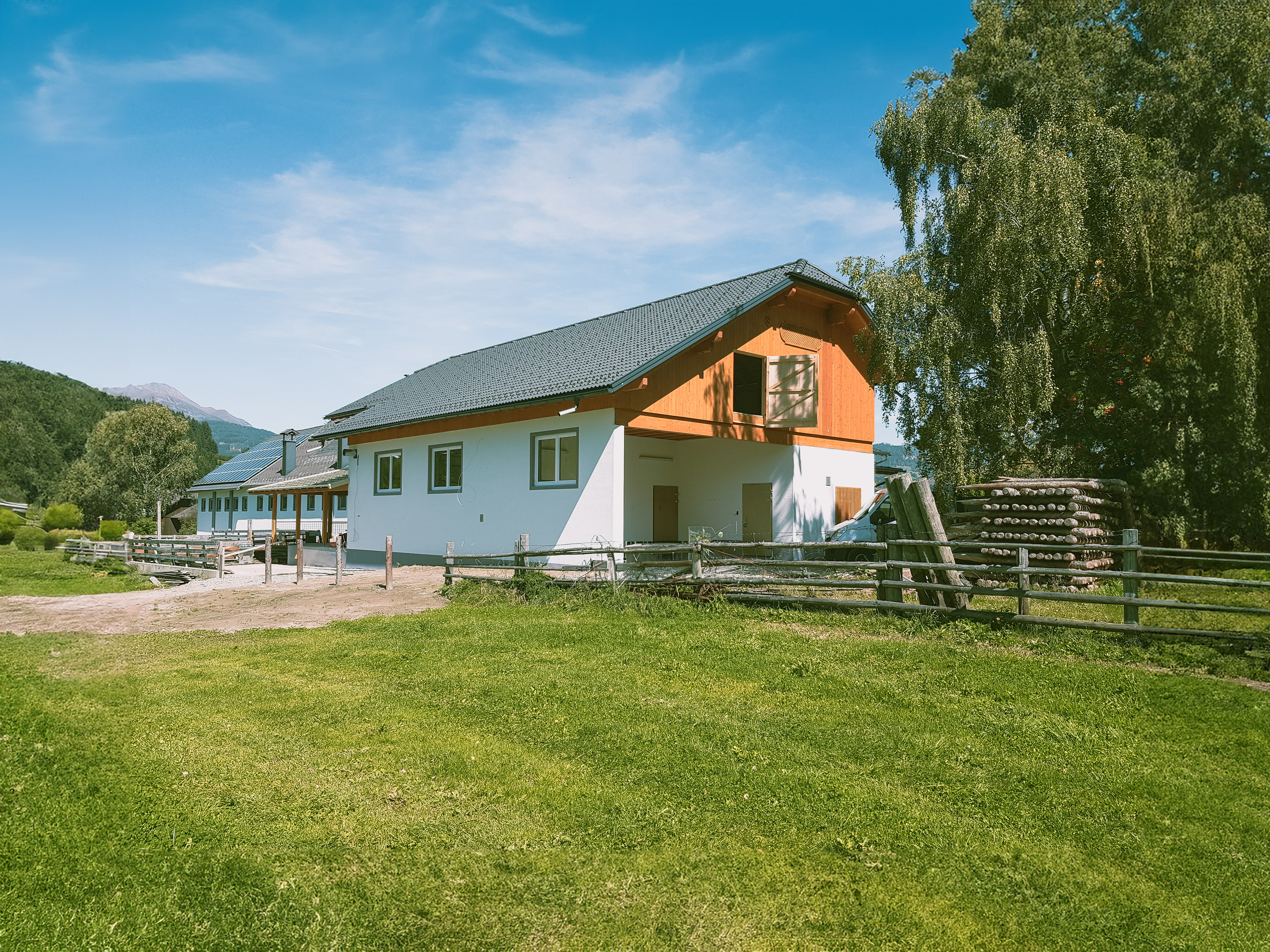 Neubau unseres großen Schlachthauses mit Betriebsküche