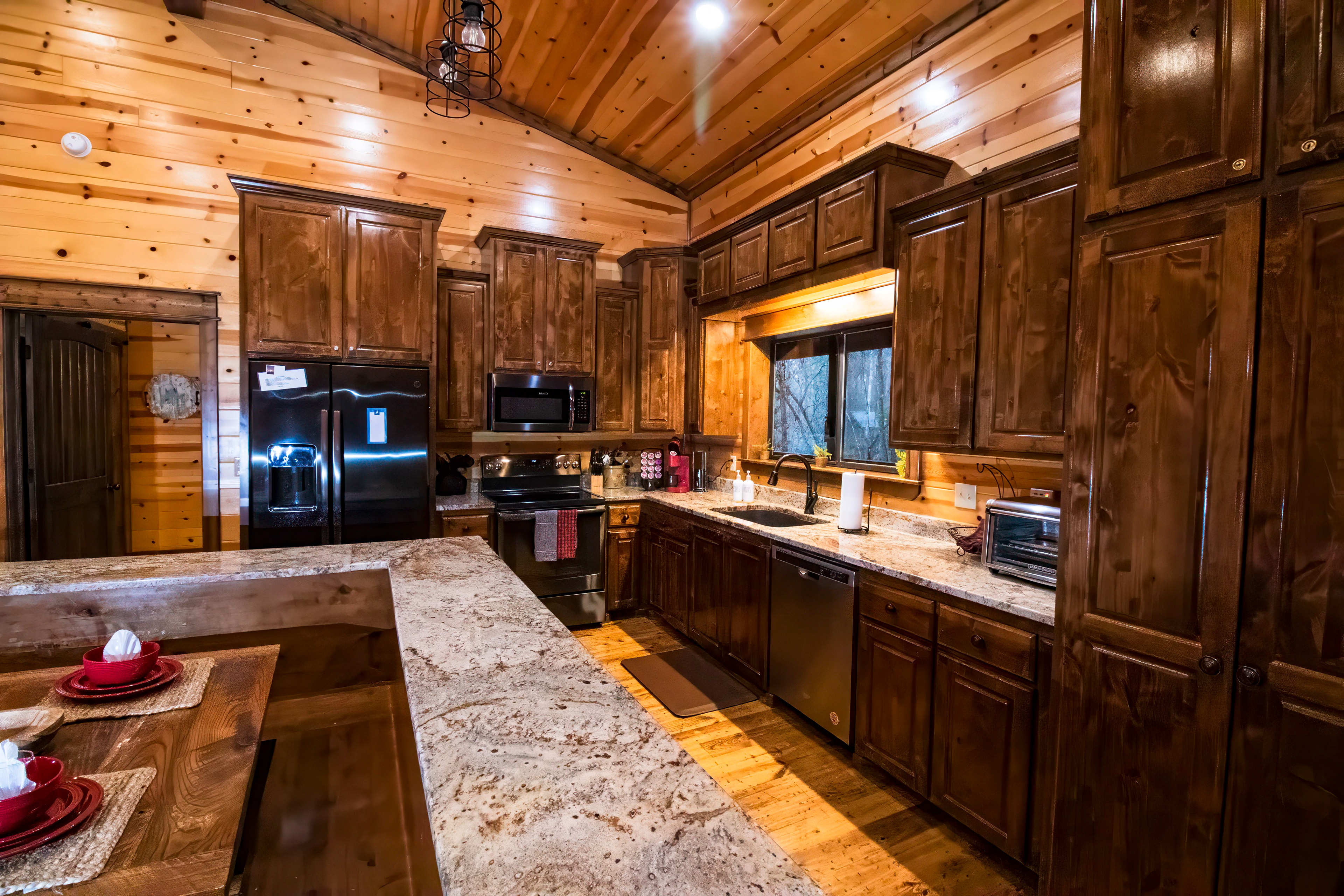 This kitchen has all you need