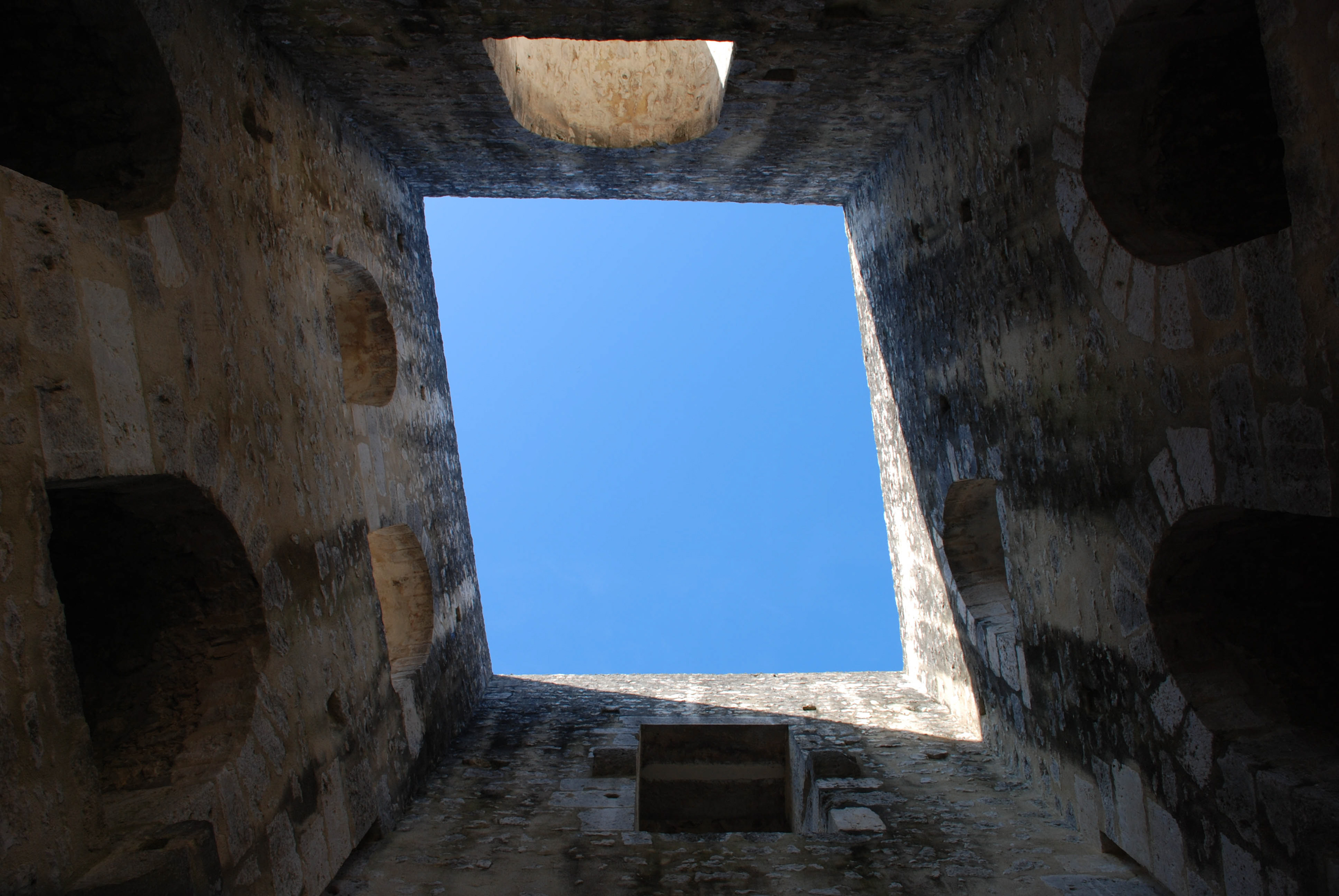 Provins