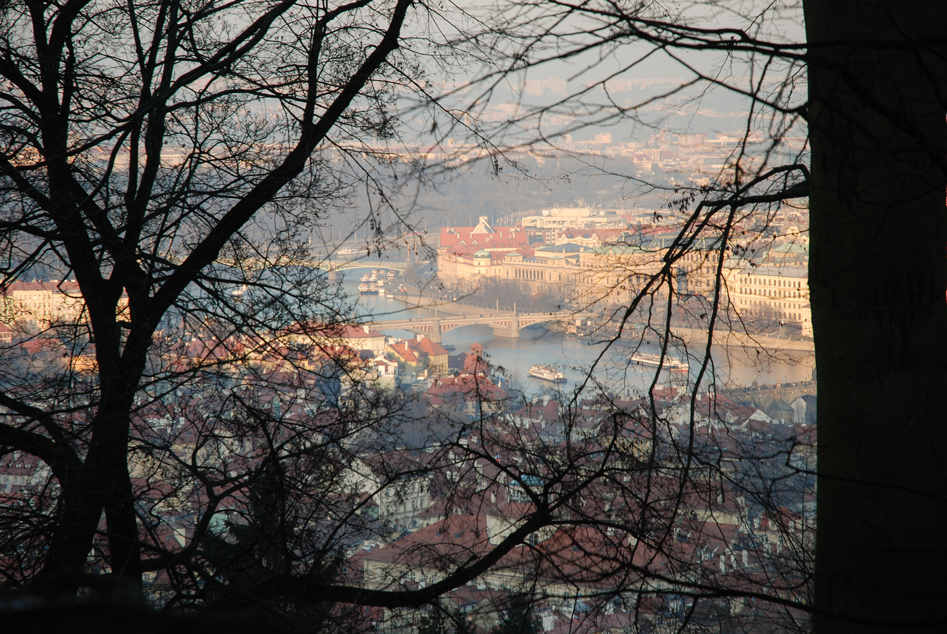 Vue du haut de la colline de Petrin