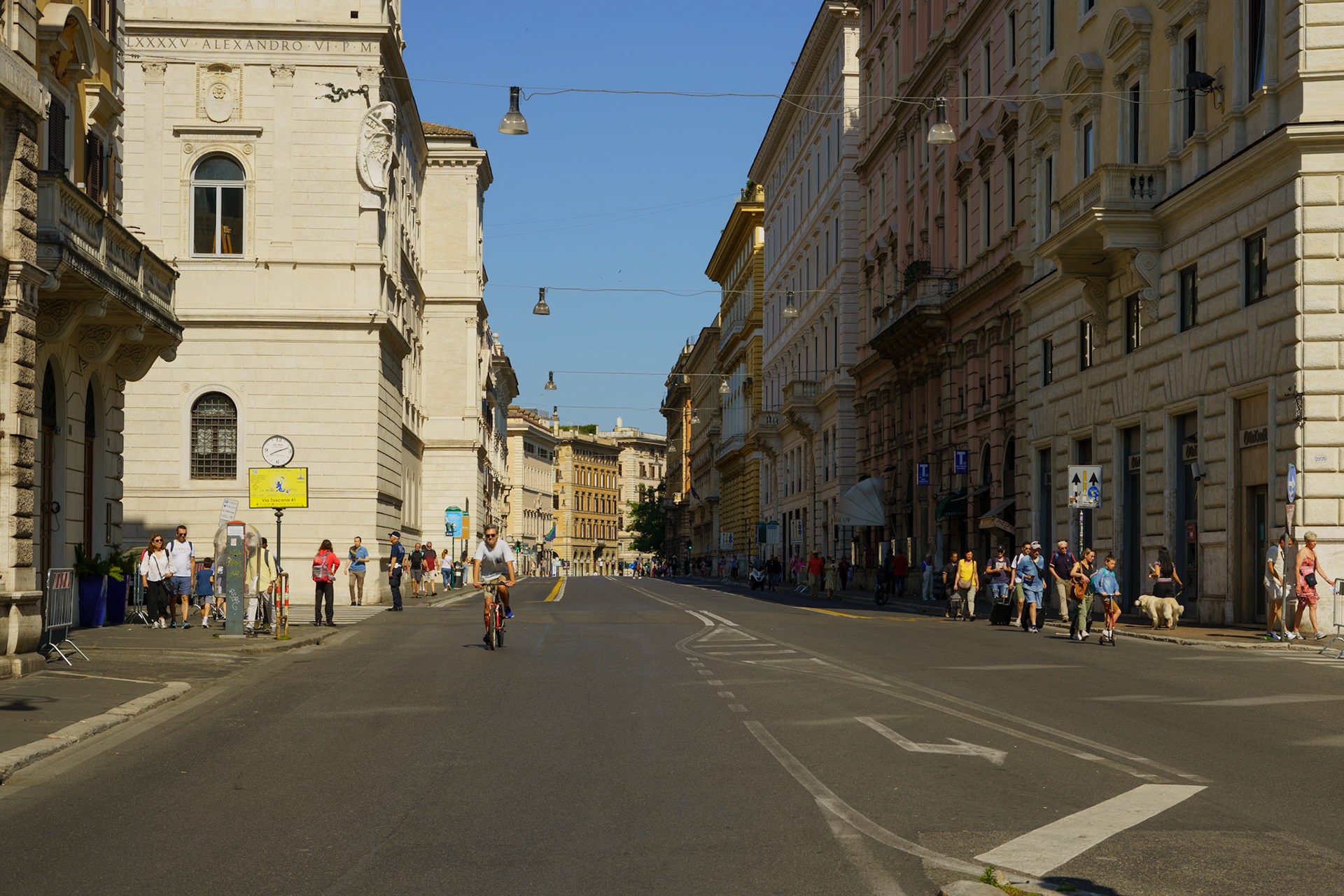 Giro Italiano -- no cars allowed