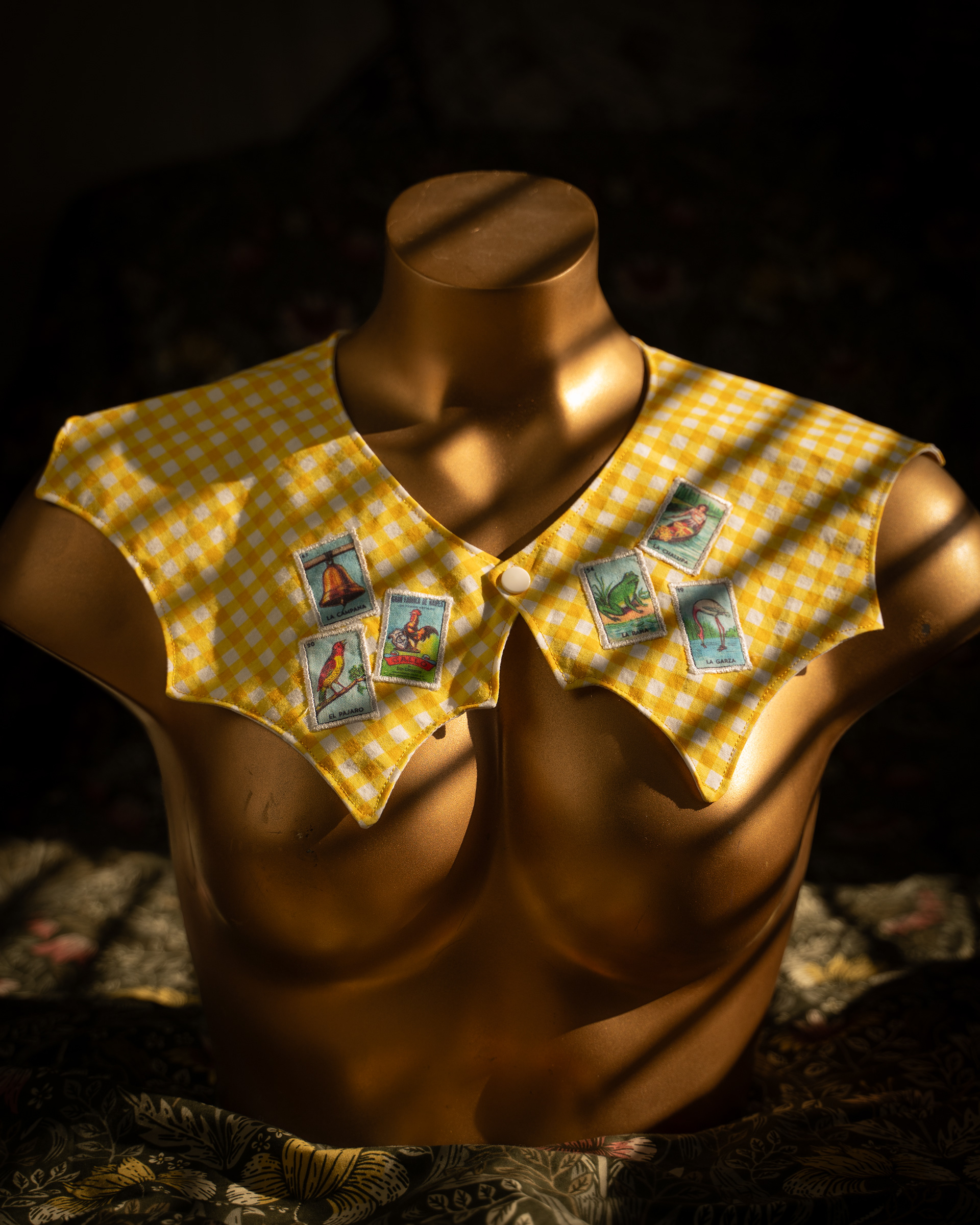 Lotteria Clown Collar