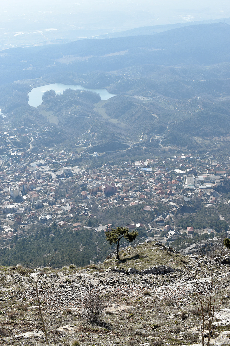 Sarisalltik, elevation 1176m (3858 ft) / Sarisalltik, lartësi 1176m (3858 ft)