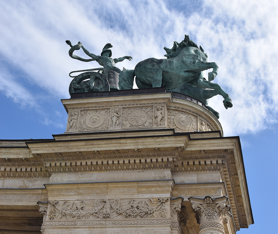 Heroes' Square / Hősök tere / Sheshi Heroes