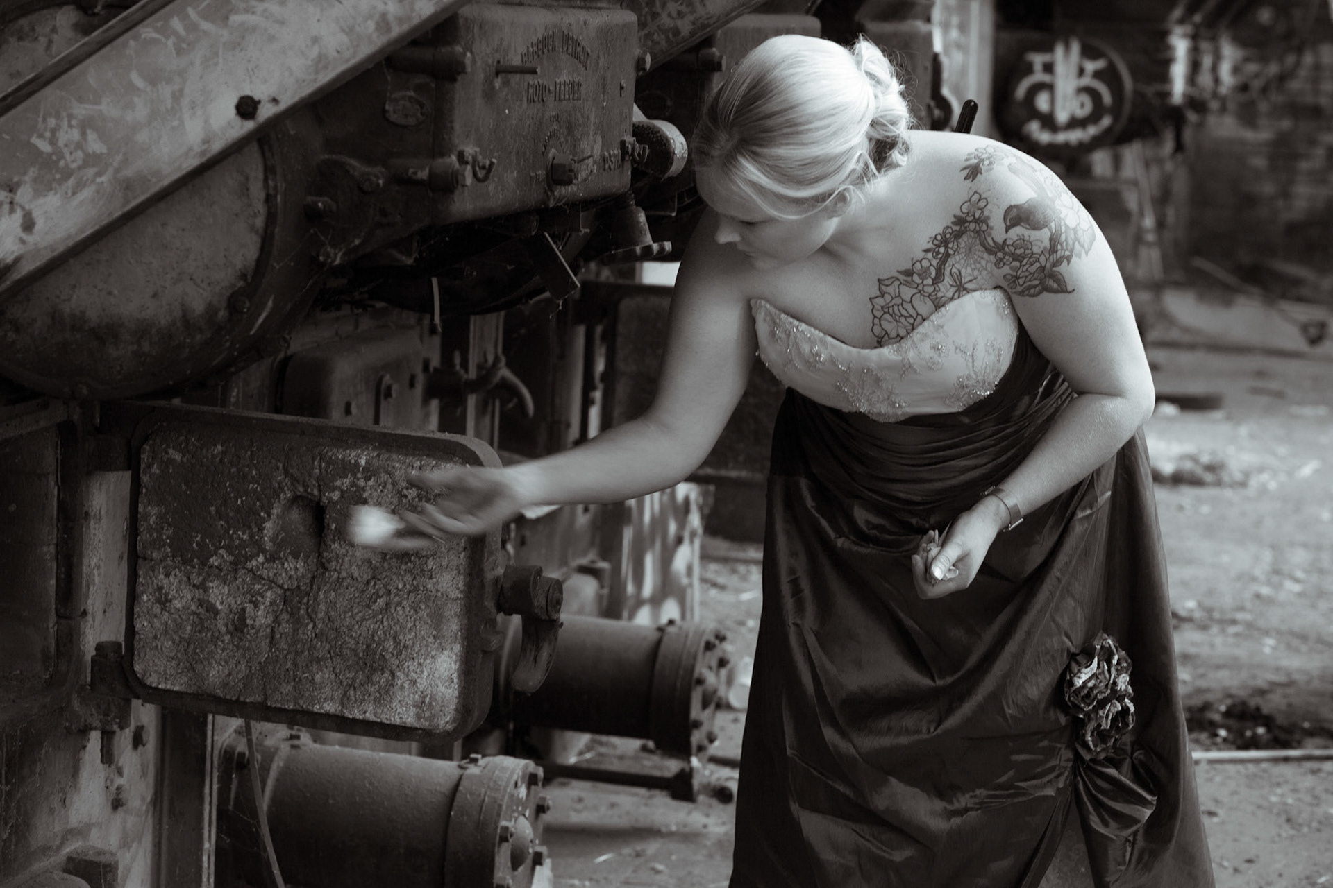 Joss Larson Trash The Dress