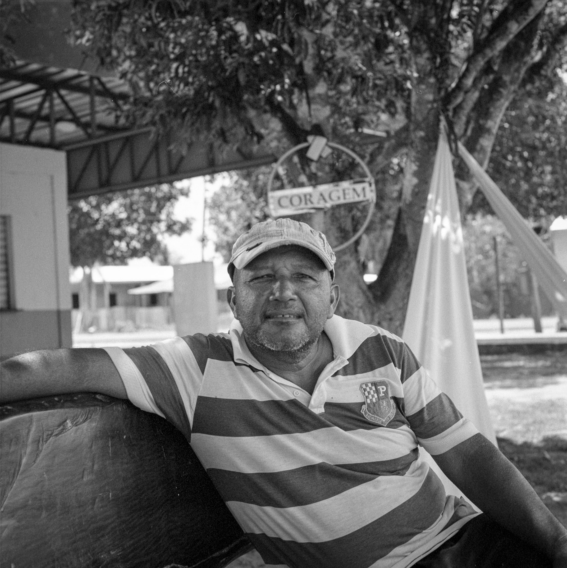 Senhor, Hasselblad 500C/M & Holga 400, Novo Airão 2021.