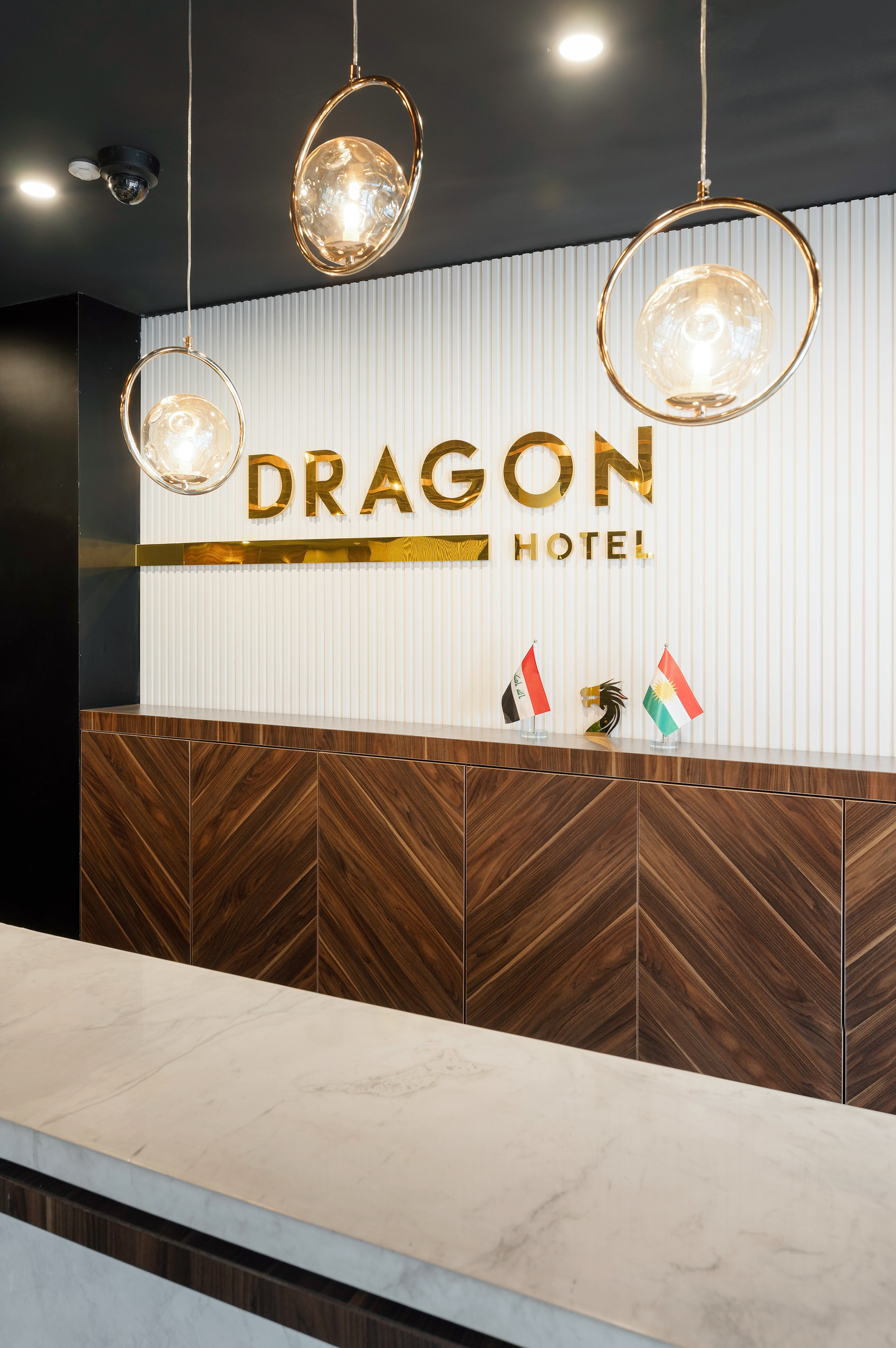 www.partnerstudio.design - Dragon Hotel