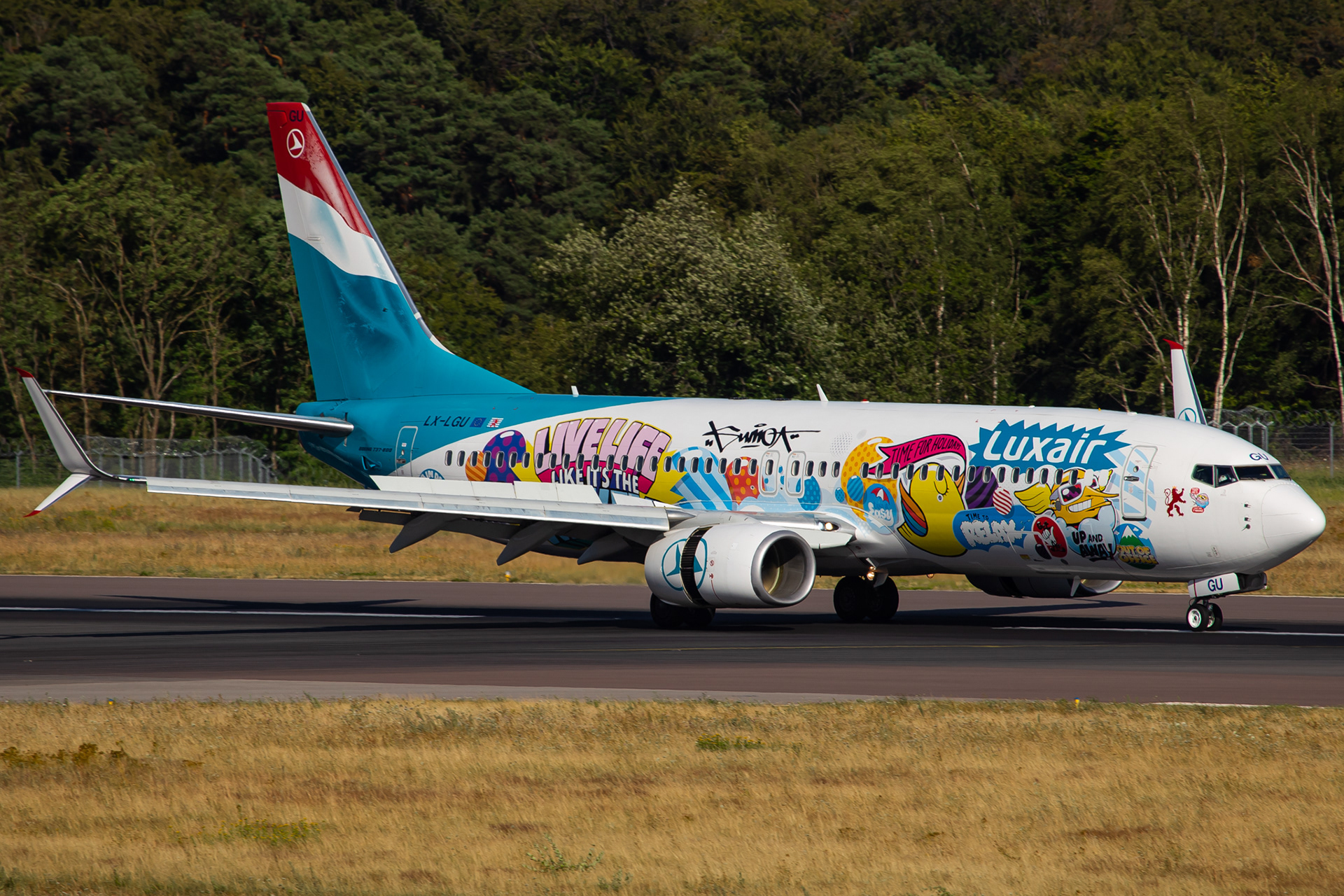 LX-LGU seen here arriving in Luxembourg during a sunny afternoon.
