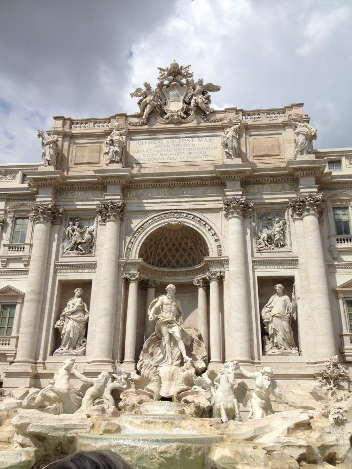 TREVI FOUNTAIN, ROME, ITALY