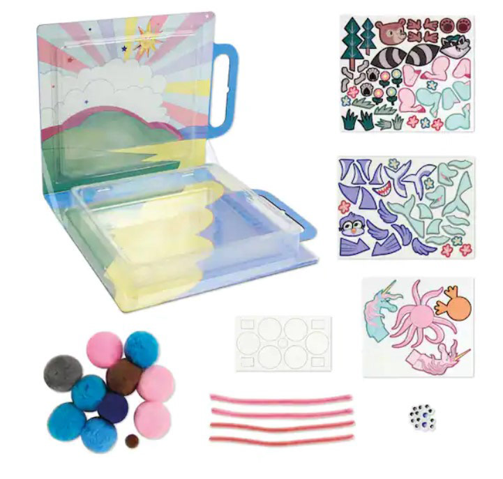 Components and pieces for this travel craft and activity kit that I designed.  As a freelance designer I collaborated with internal teams for the concept, line art, and technical speciifications for manufacturing.