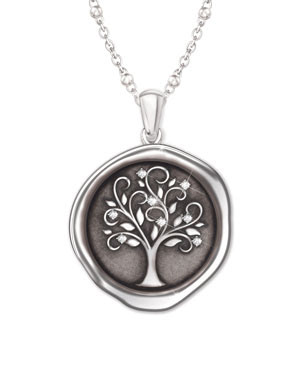 Pendant Design Rendering I collaborated on for a collection.