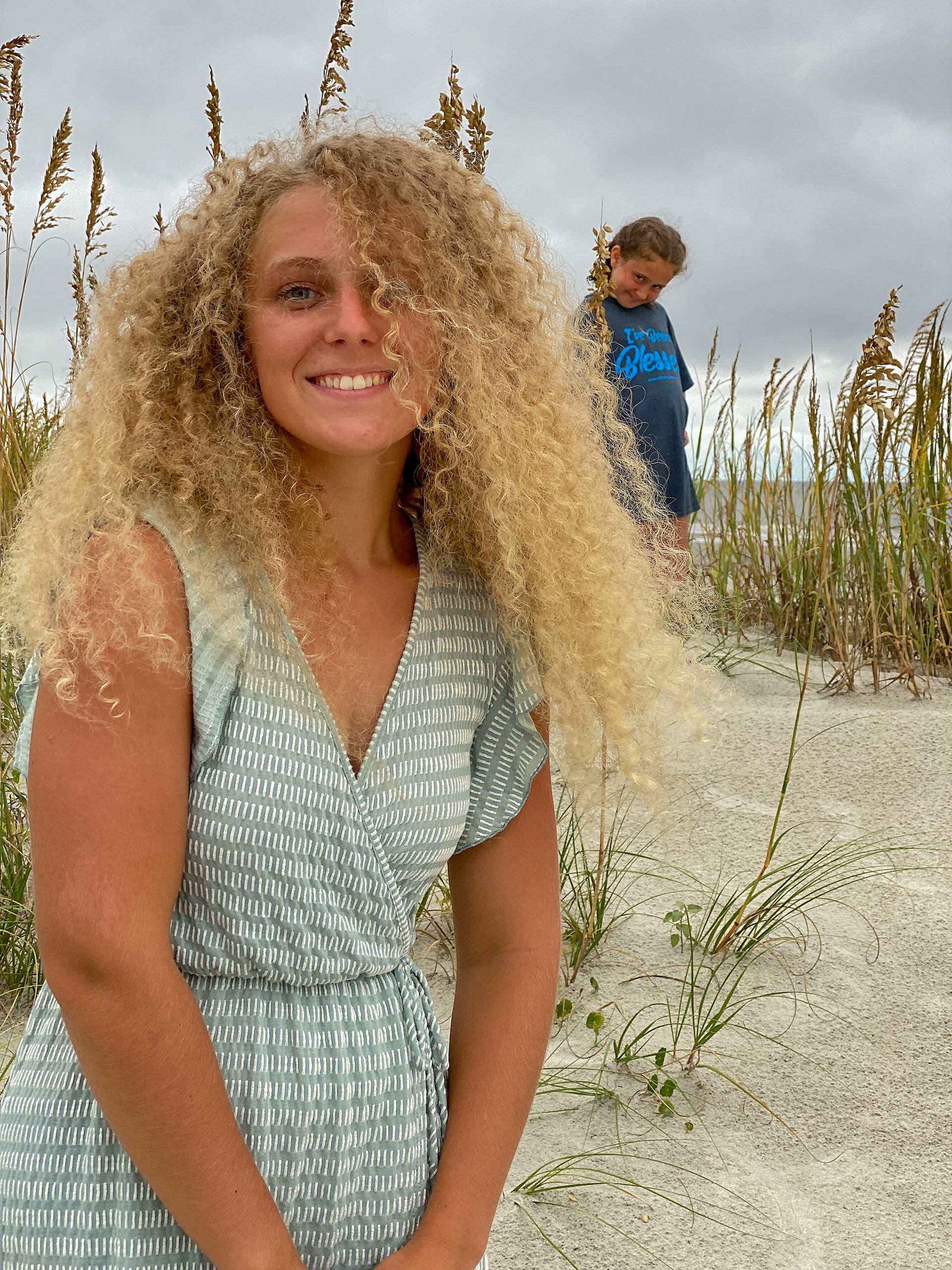 PHOTOBOMB!