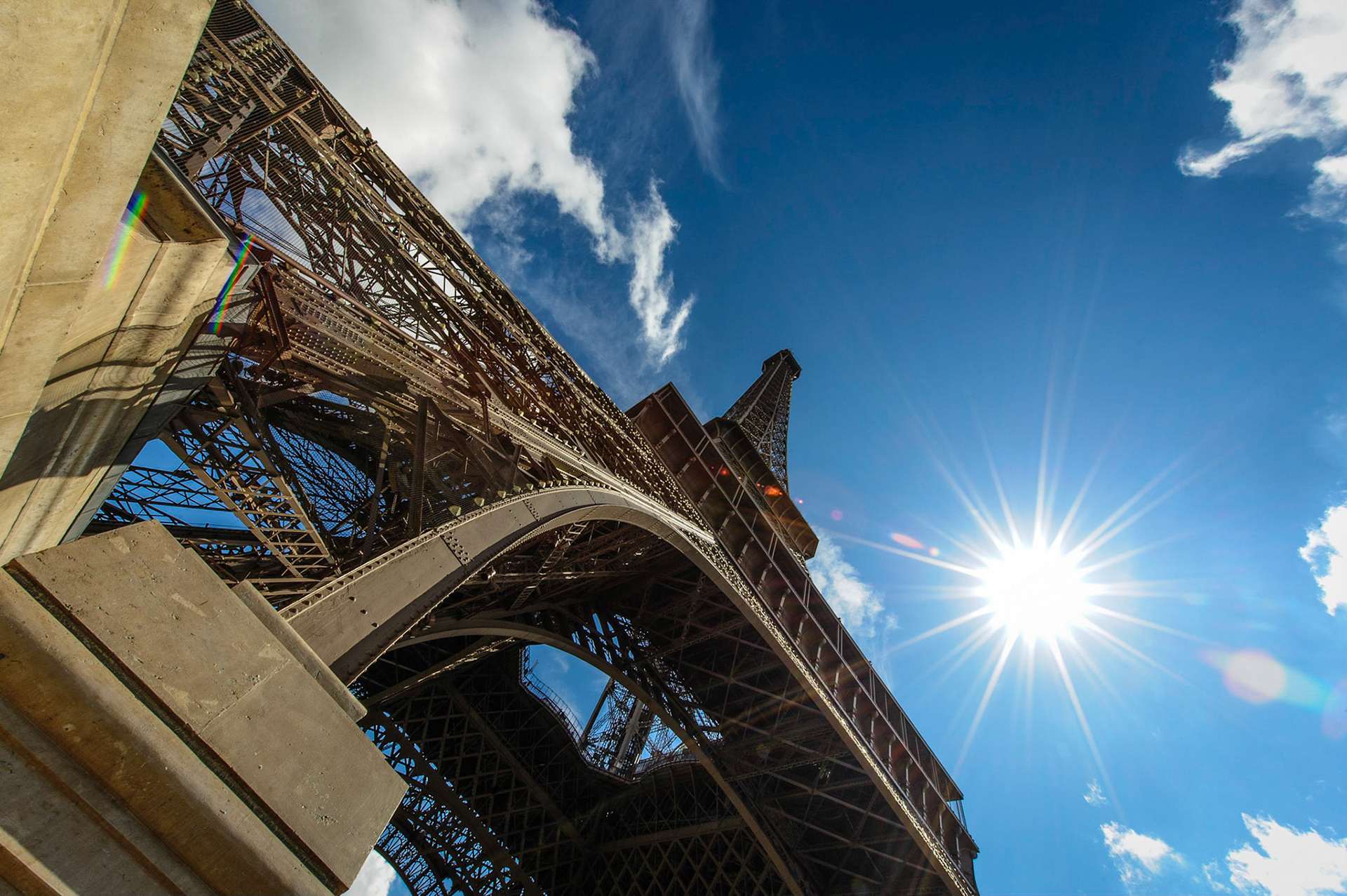 On est bien petit…