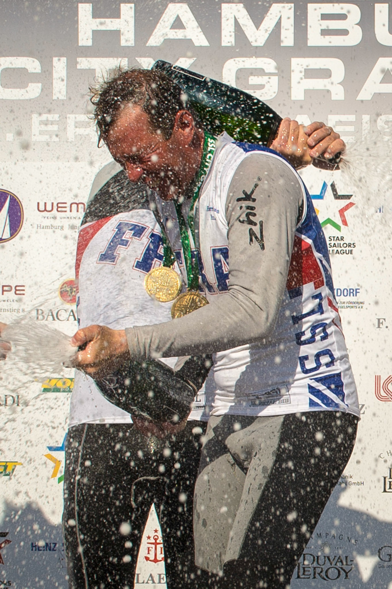 Podium of the first Star Sailors League City Grand Slam 2016 Hamburg: 1. Bow no: 004 // Sail: FRA 8237 // Skipper: Xavier ROHART // Crew: Pierre-Alexis PONSOT; 2. Bow no: 010 // Sail: NOR 8317 // Skipper: Eivind MELLEBY // Crew: Joshua REVKIN; 3. Bow no: 009 // Sail: POL 8404 // Skipper: Mateusz KUZNIEREWICZ // Crew: Dominik ZYCKI