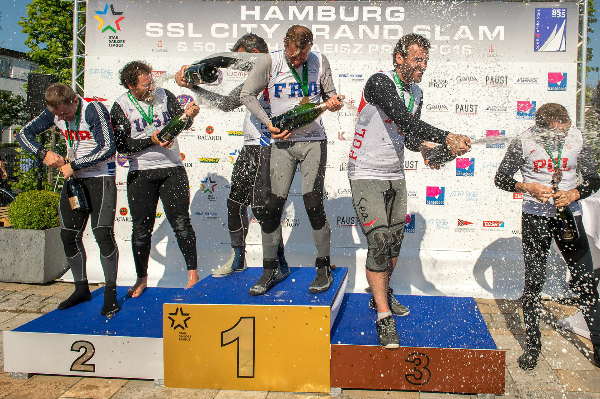 Podium of the first Star Sailors League City Grand Slam 2016 Hamburg: 1. Bow no: 004 // Sail: FRA 8237 // Skipper: Xavier ROHART // Crew: Pierre-Alexis PONSOT; 2. Bow no: 010 // Sail: NOR 8317 // Skipper: Eivind MELLEBY // Crew: Joshua REVKIN; 3. Bow no: 009 // Sail: POL 8404 // Skipper: Mateusz KUZNIEREWICZ // Crew: Dominik ZYCKI