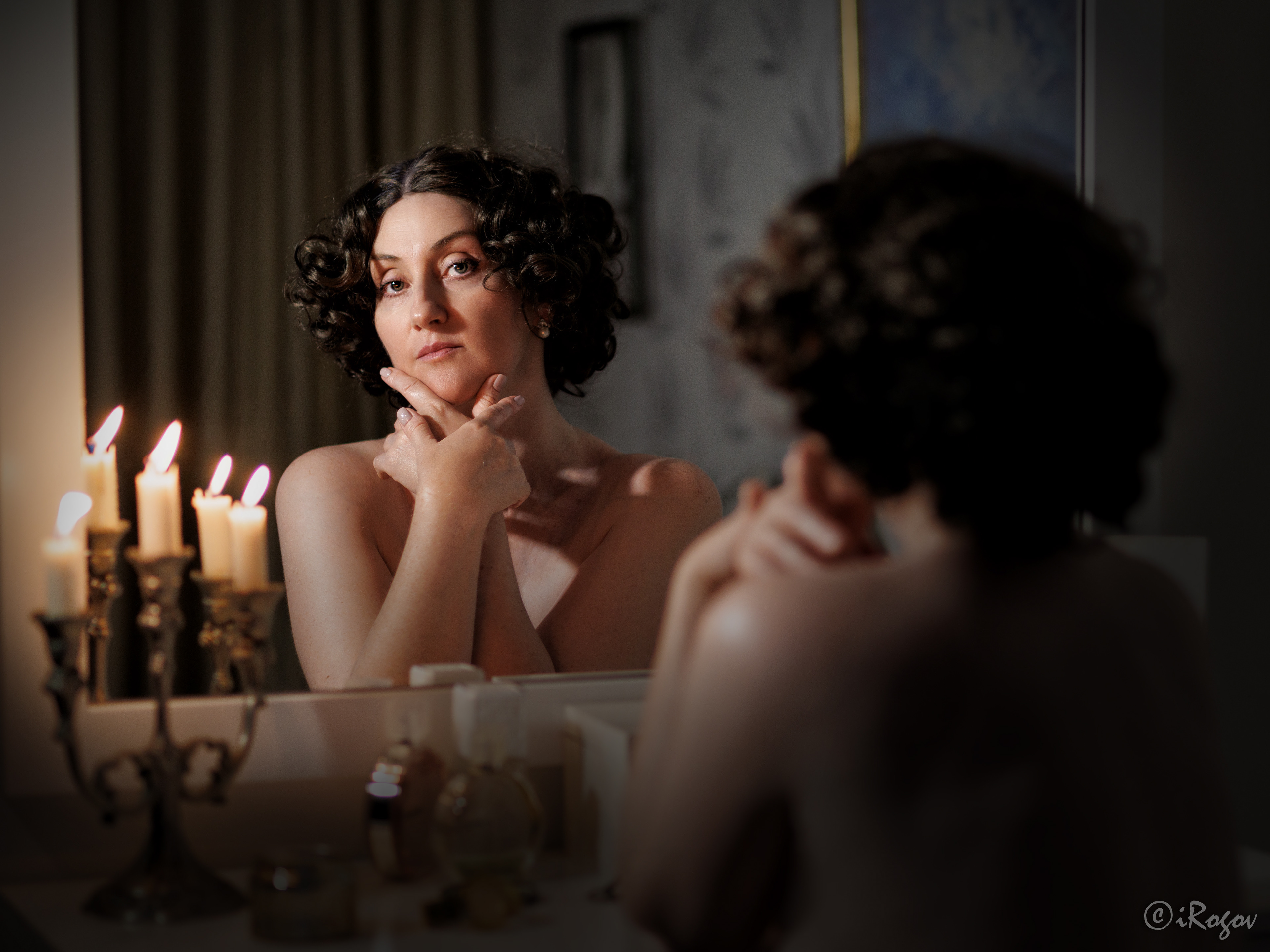 Маргарита не сводила глаз с циферблата. 