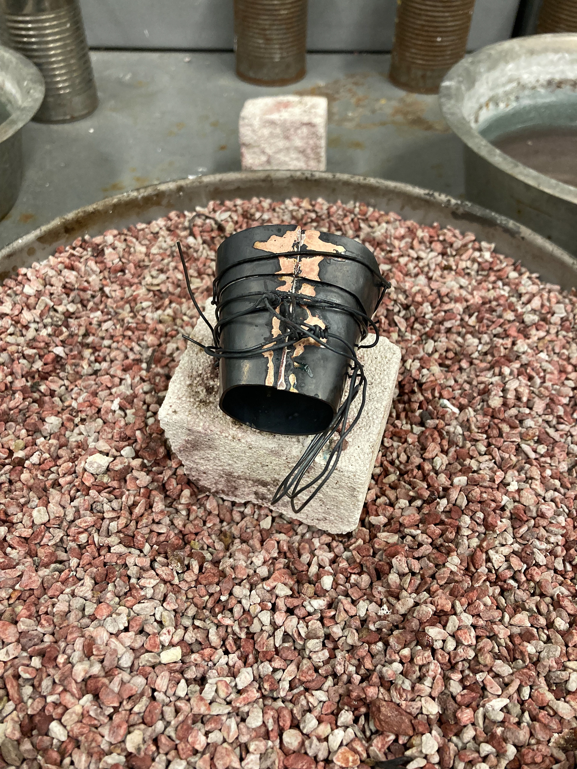 Soldering the pot