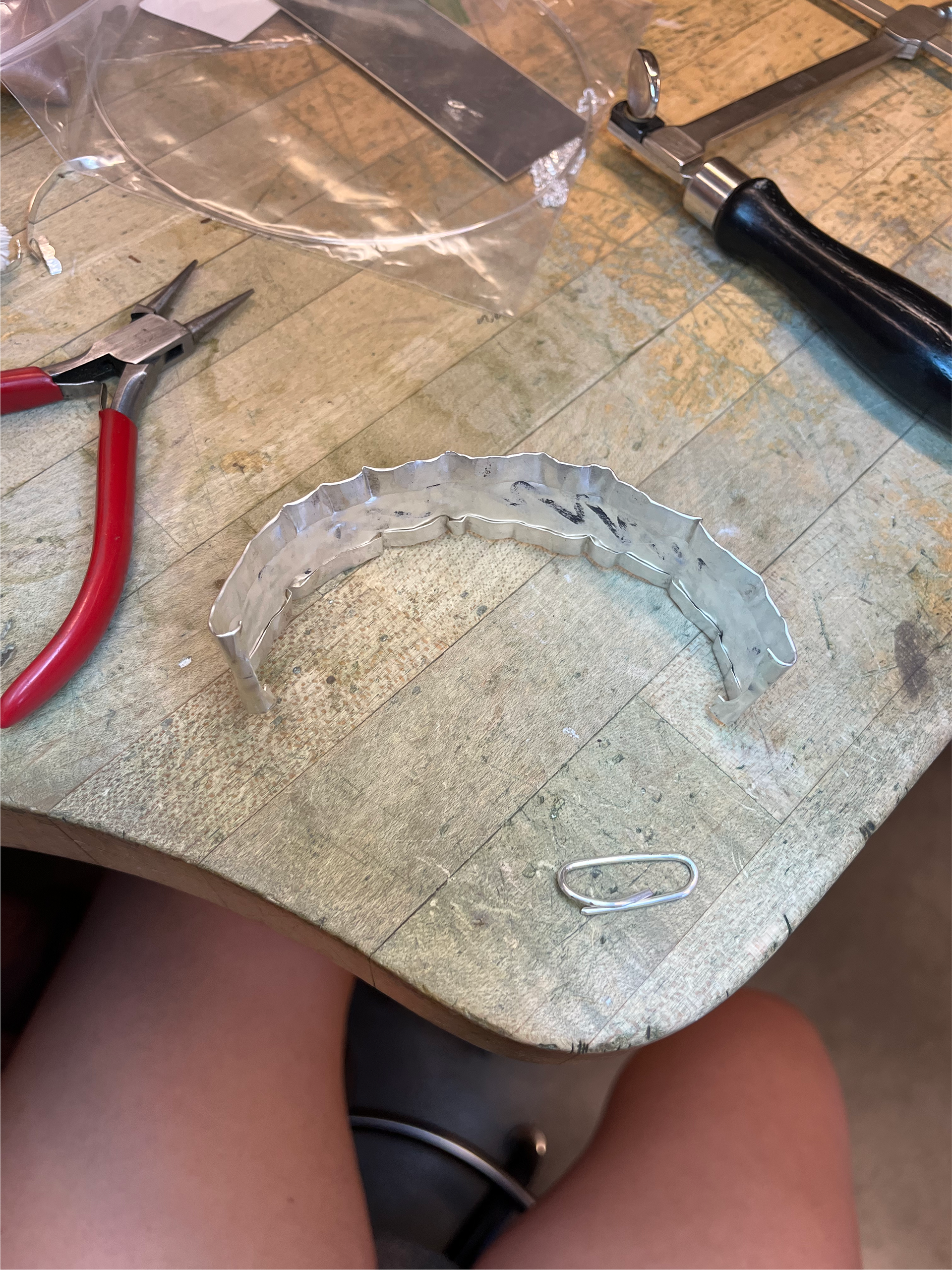 Folding edges and curving metal