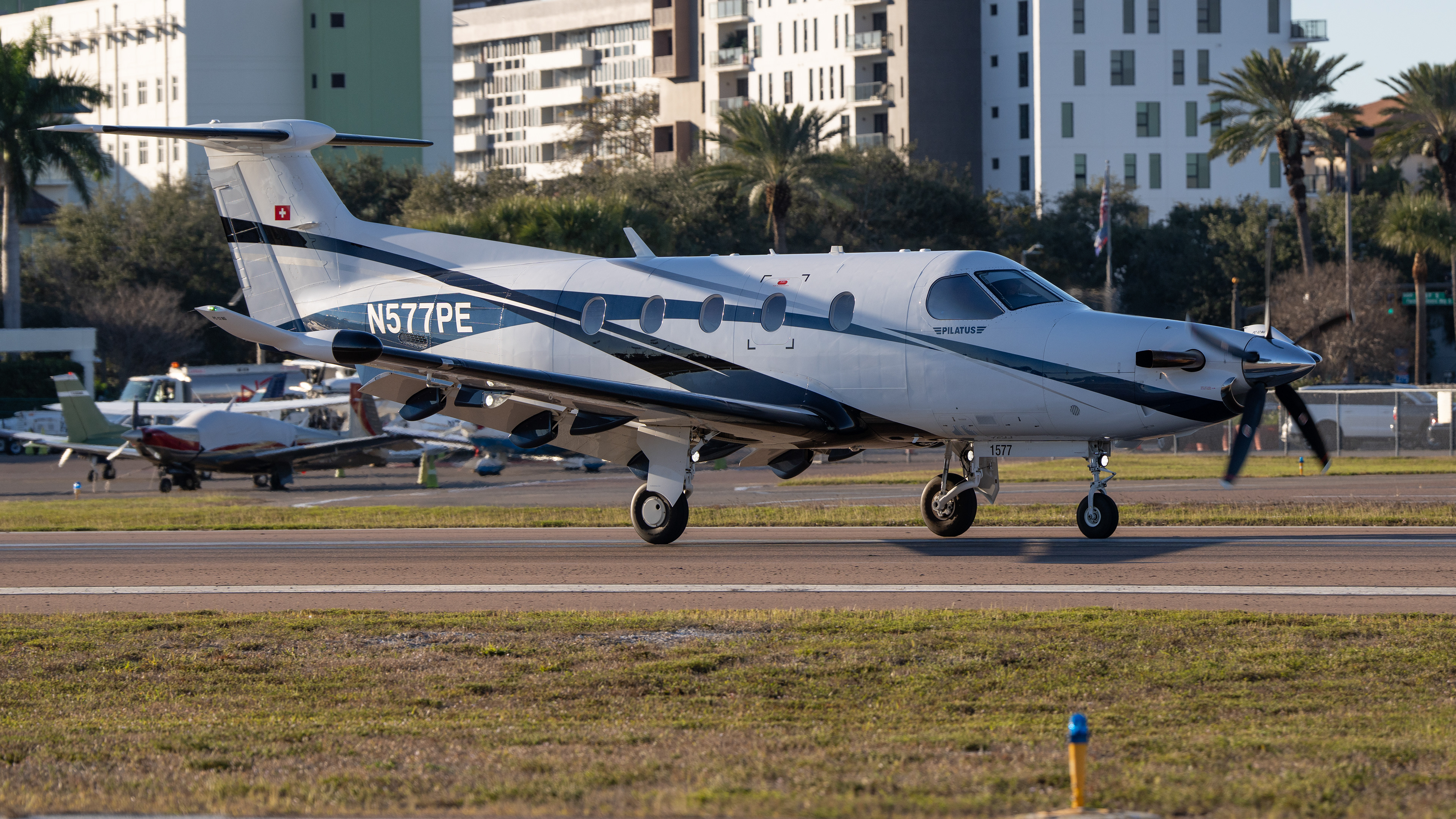 N48TS - Pilatus Pc12