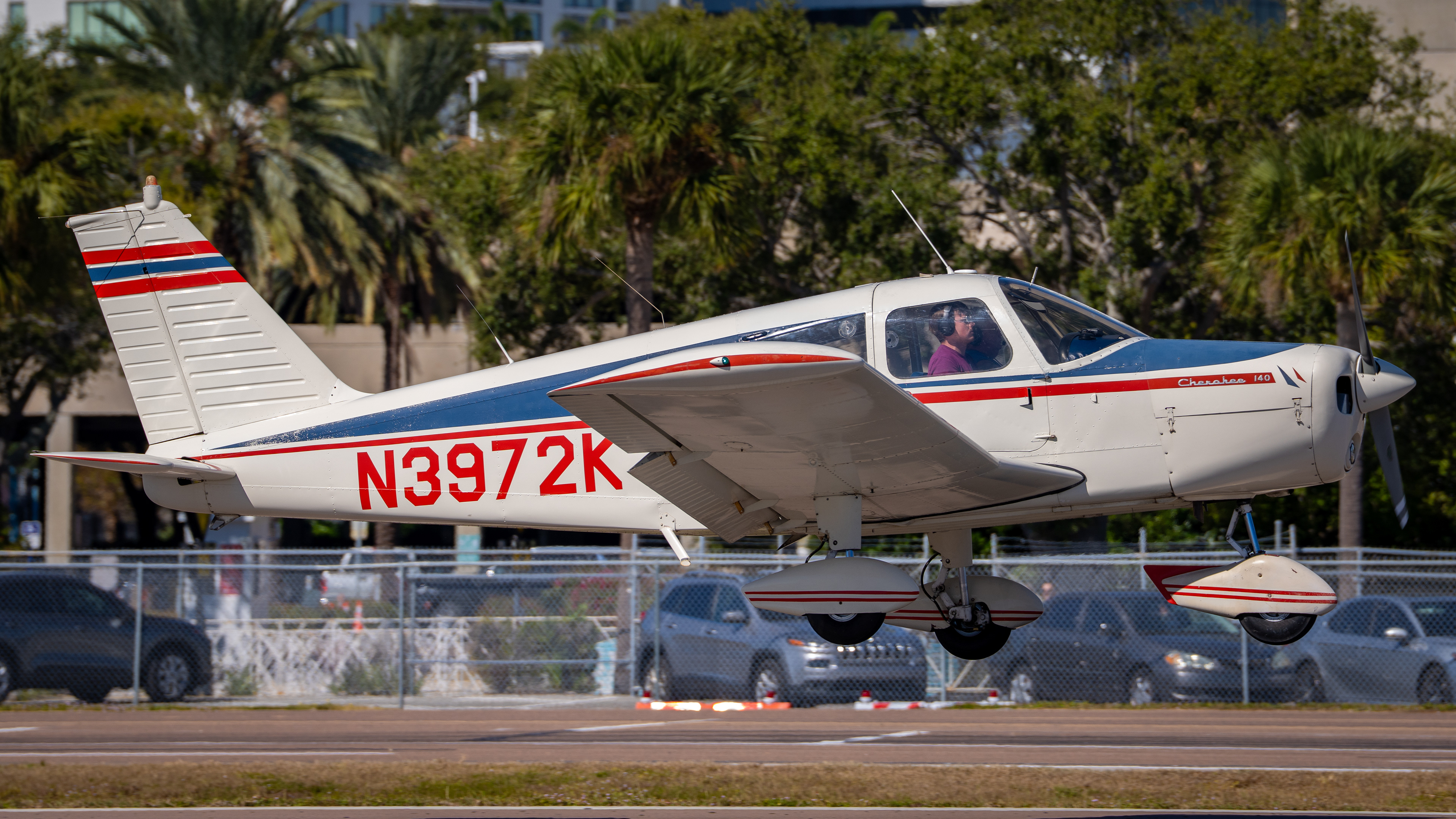 N3972K - Piper Cherokee 140