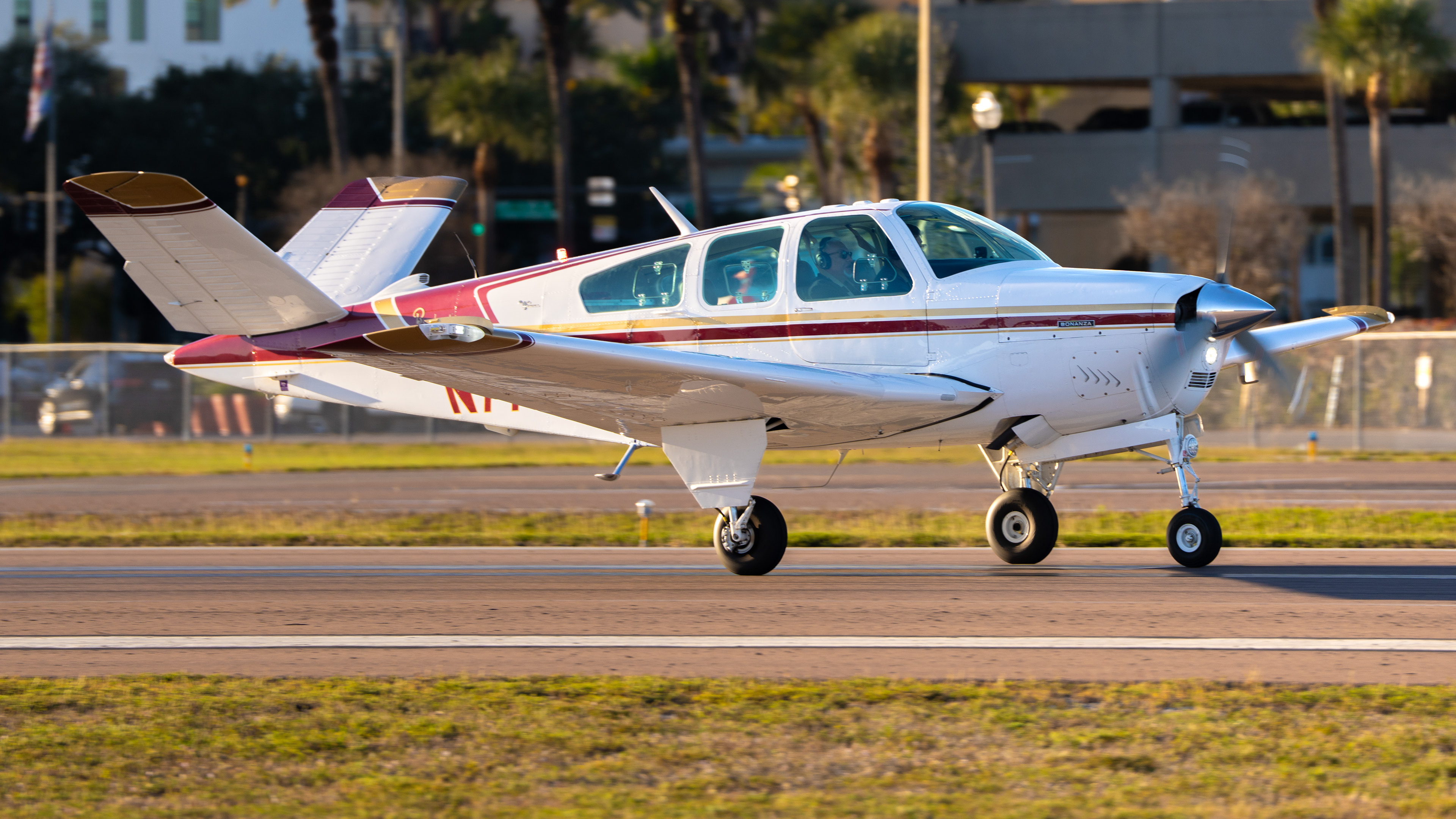N7797R - Beechcraft Bonanza V35A