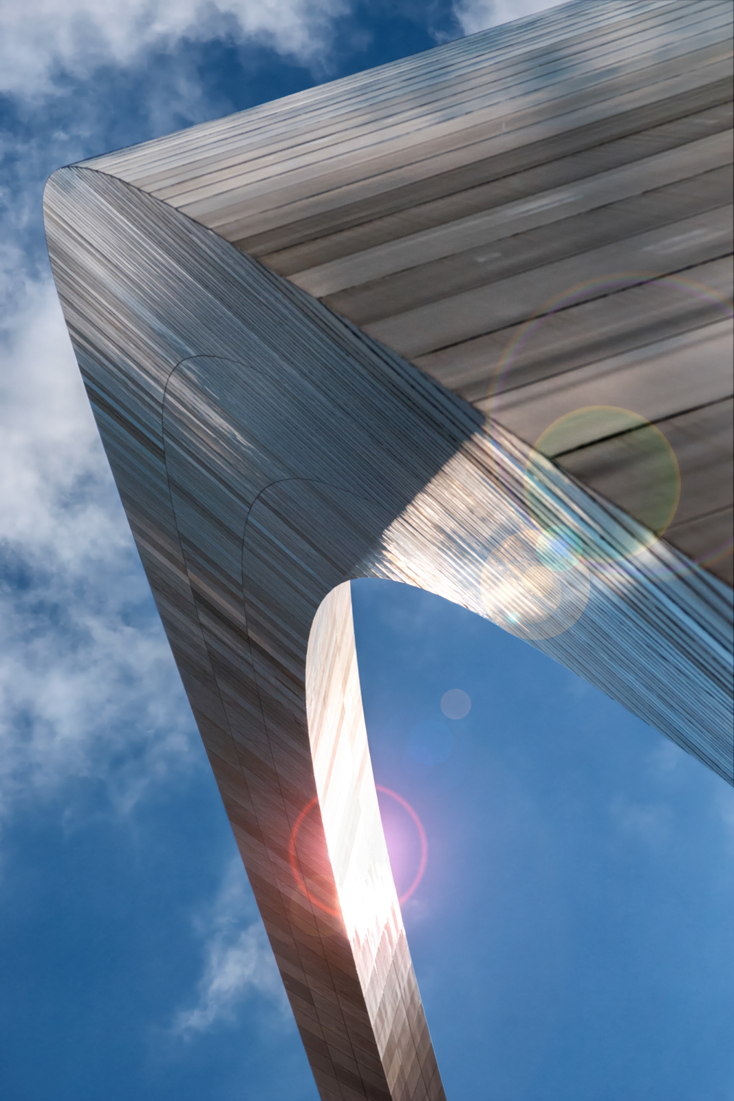 St. Louis Arch by Dave Morhaim