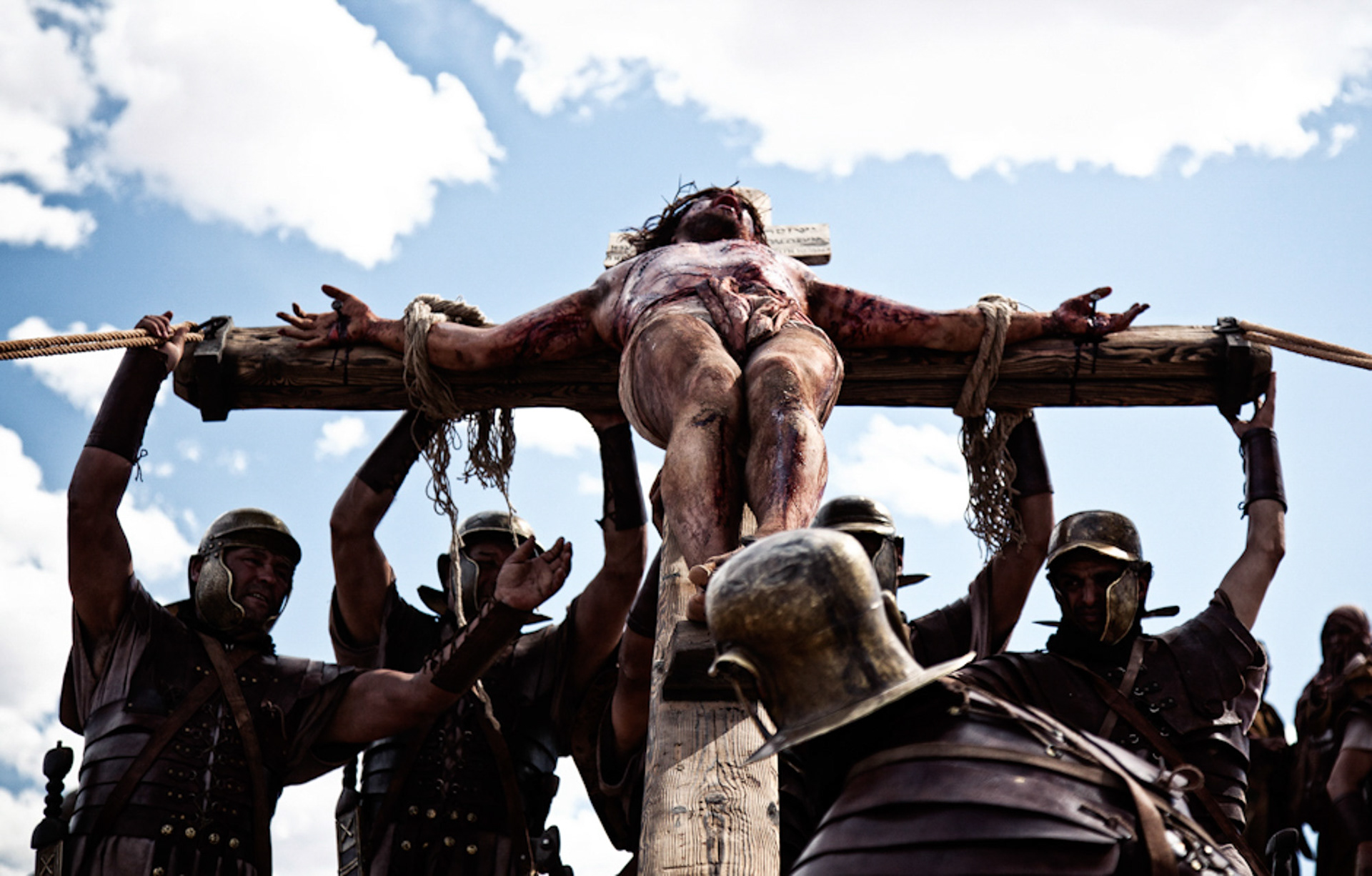 © 2014 The History Channel