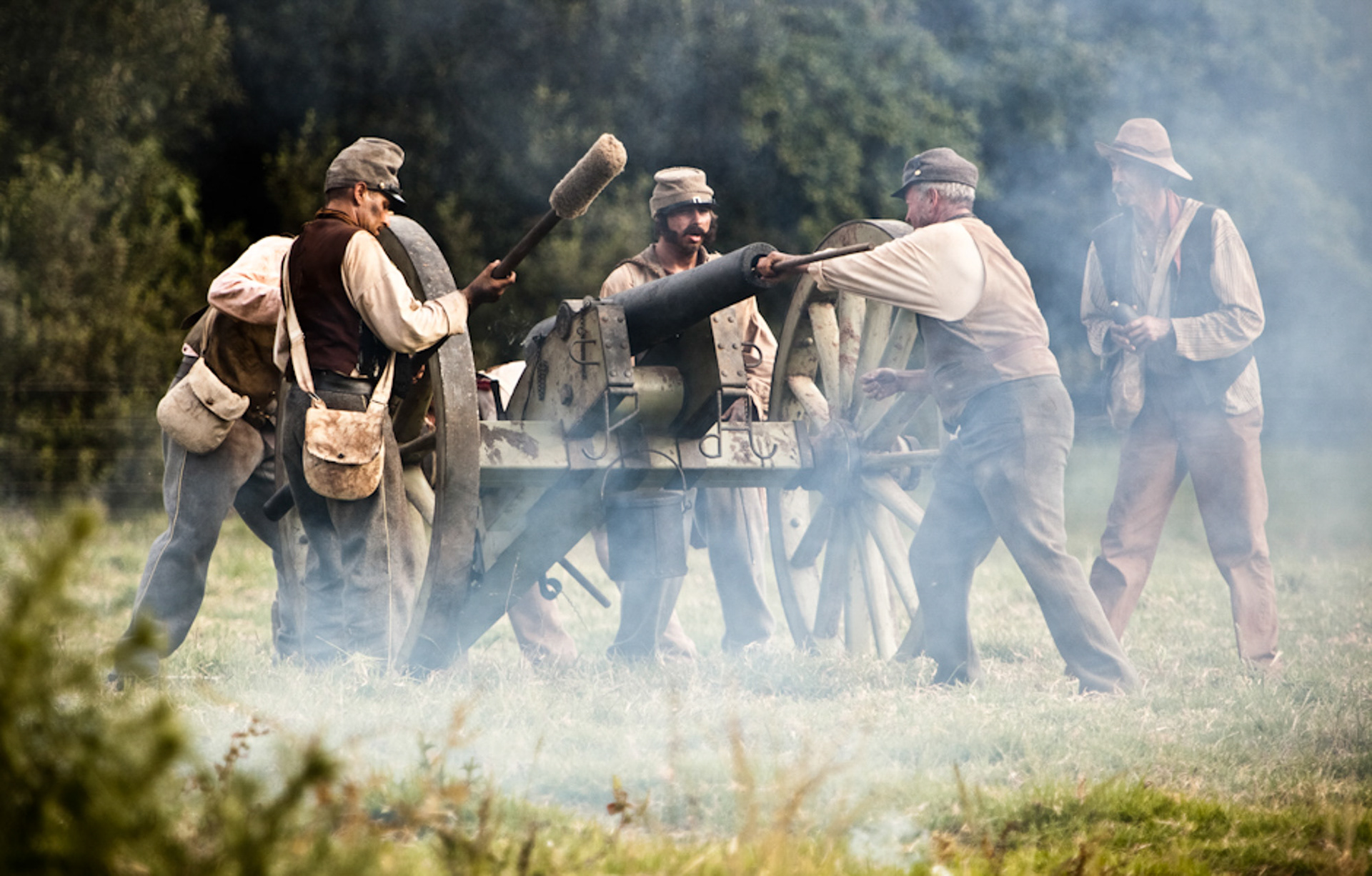 © 2011 The History Channel