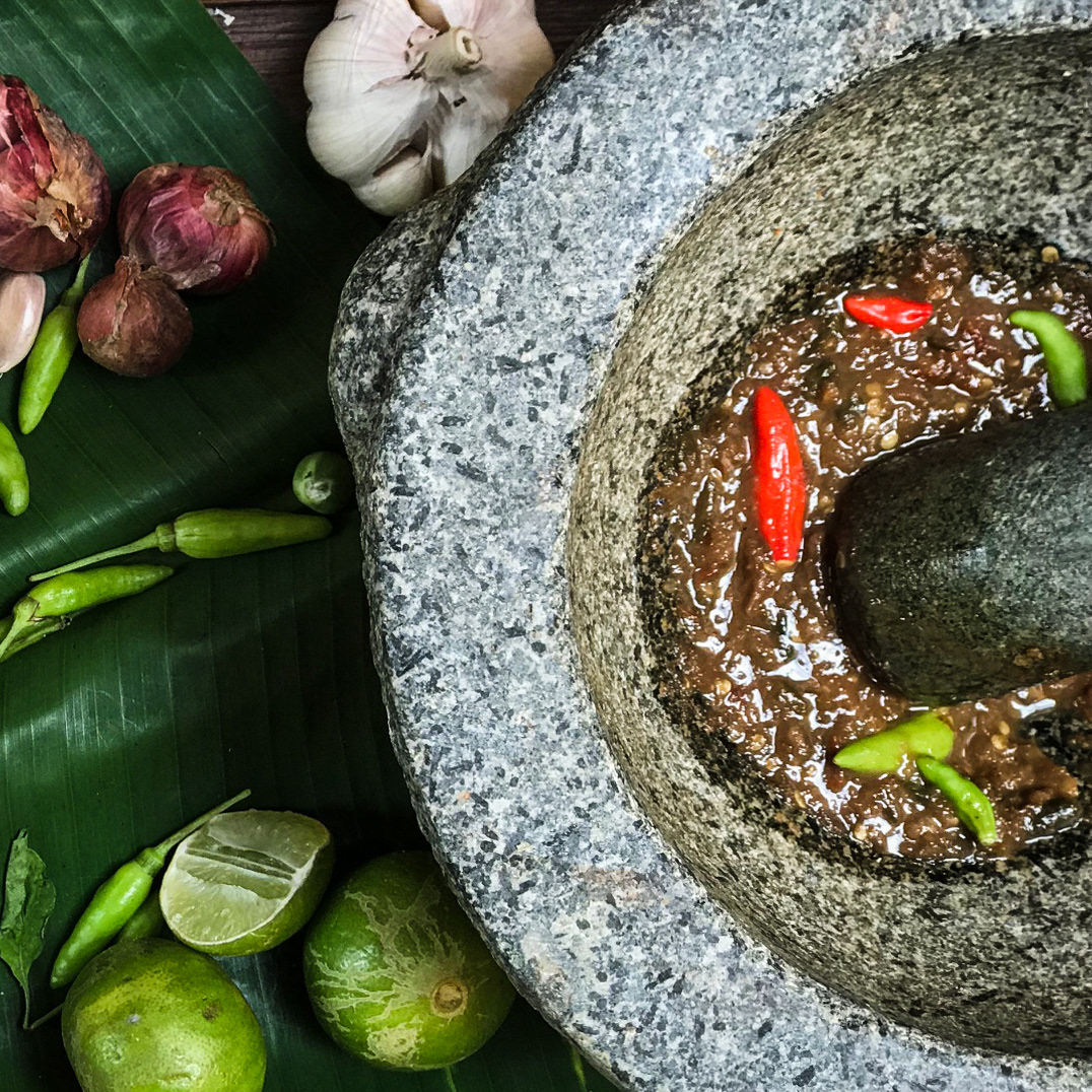 Nam Prik Kapi im Mörser