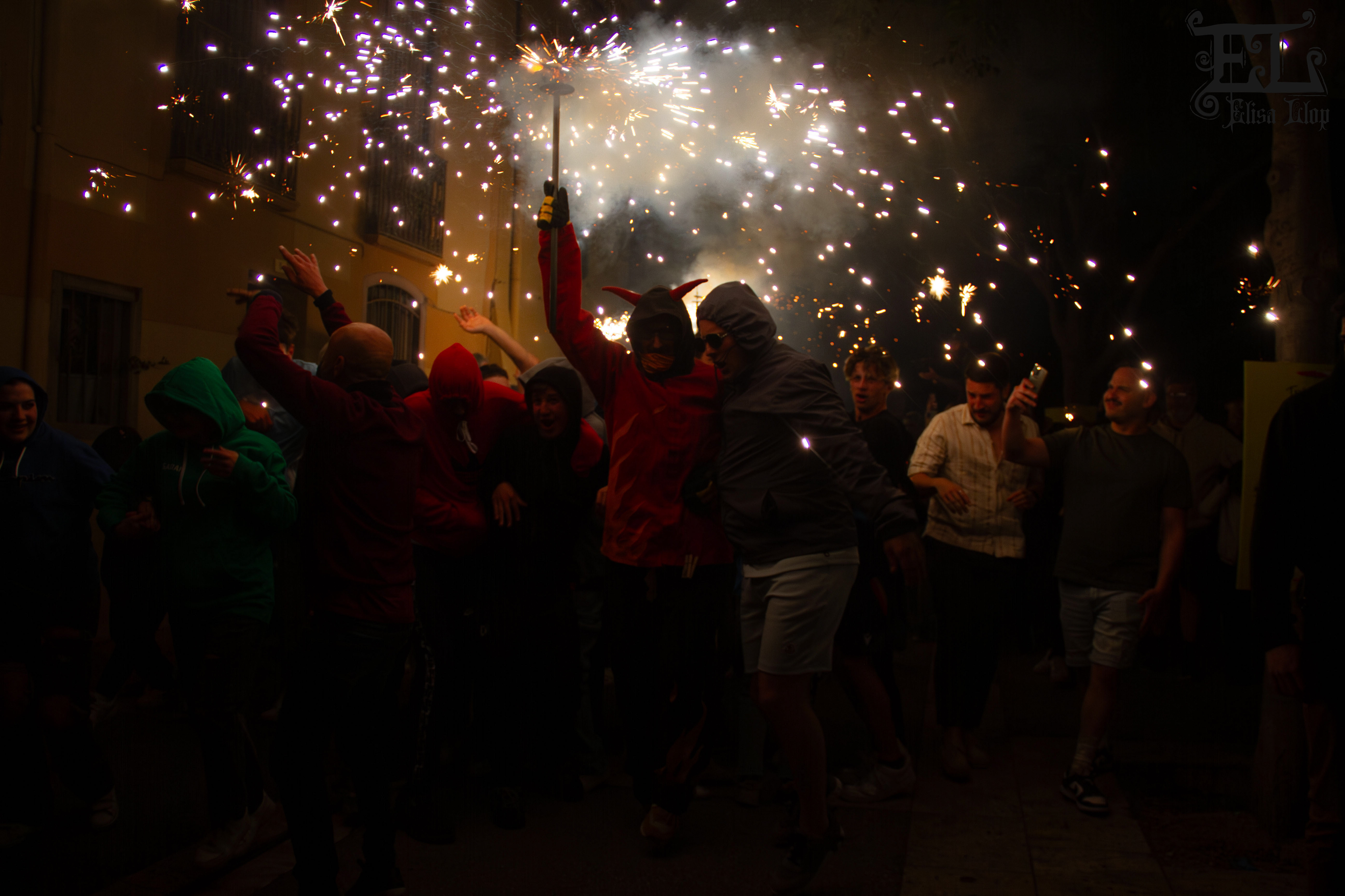Correfoc Diables del Riberal lors de la fête de la Pau i Treva, Toulouges, mai 2024
