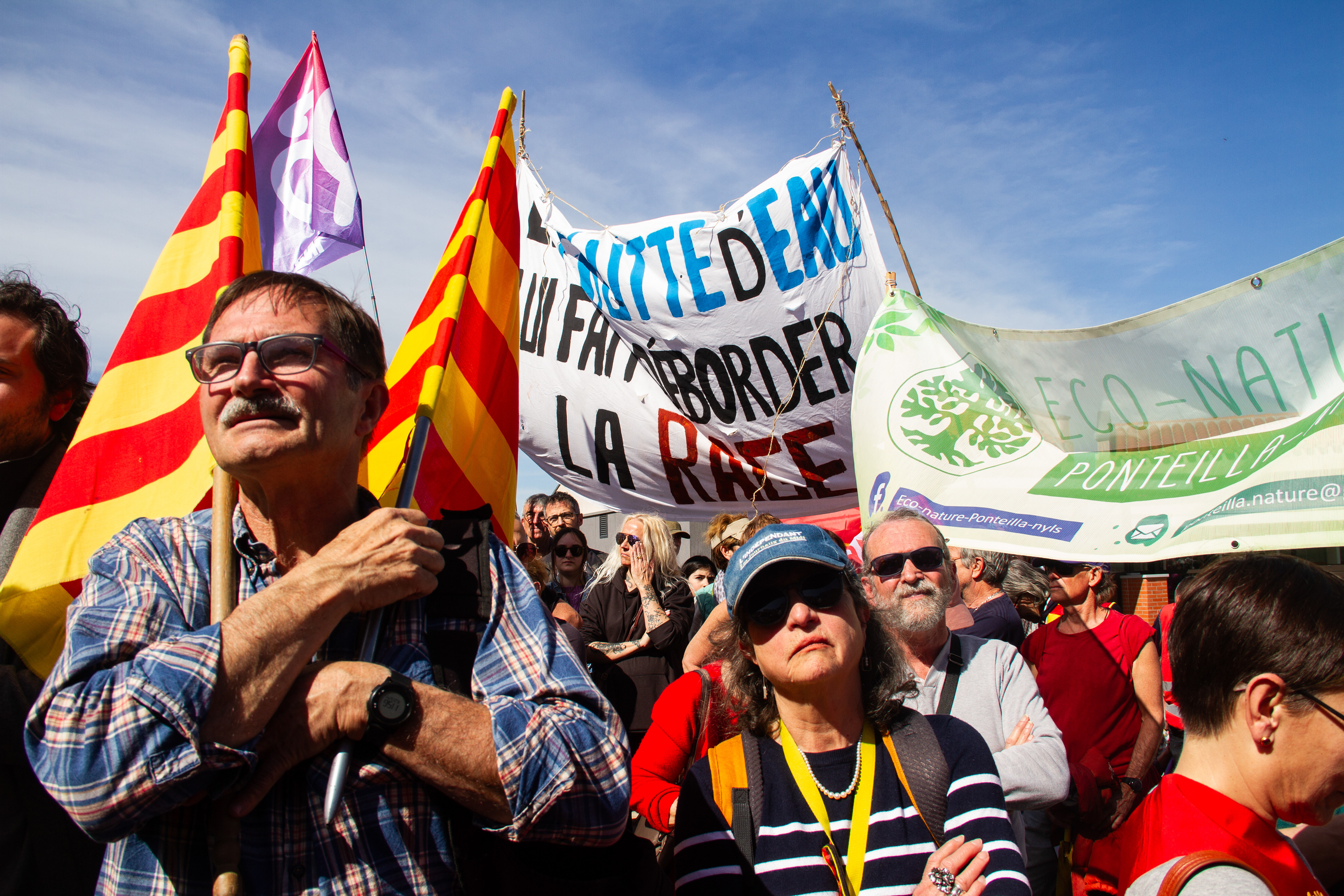 Manifestation contre le projet de golf à Villeneuve-de-la-raho, Pyrénées-Orientales, mars 2024