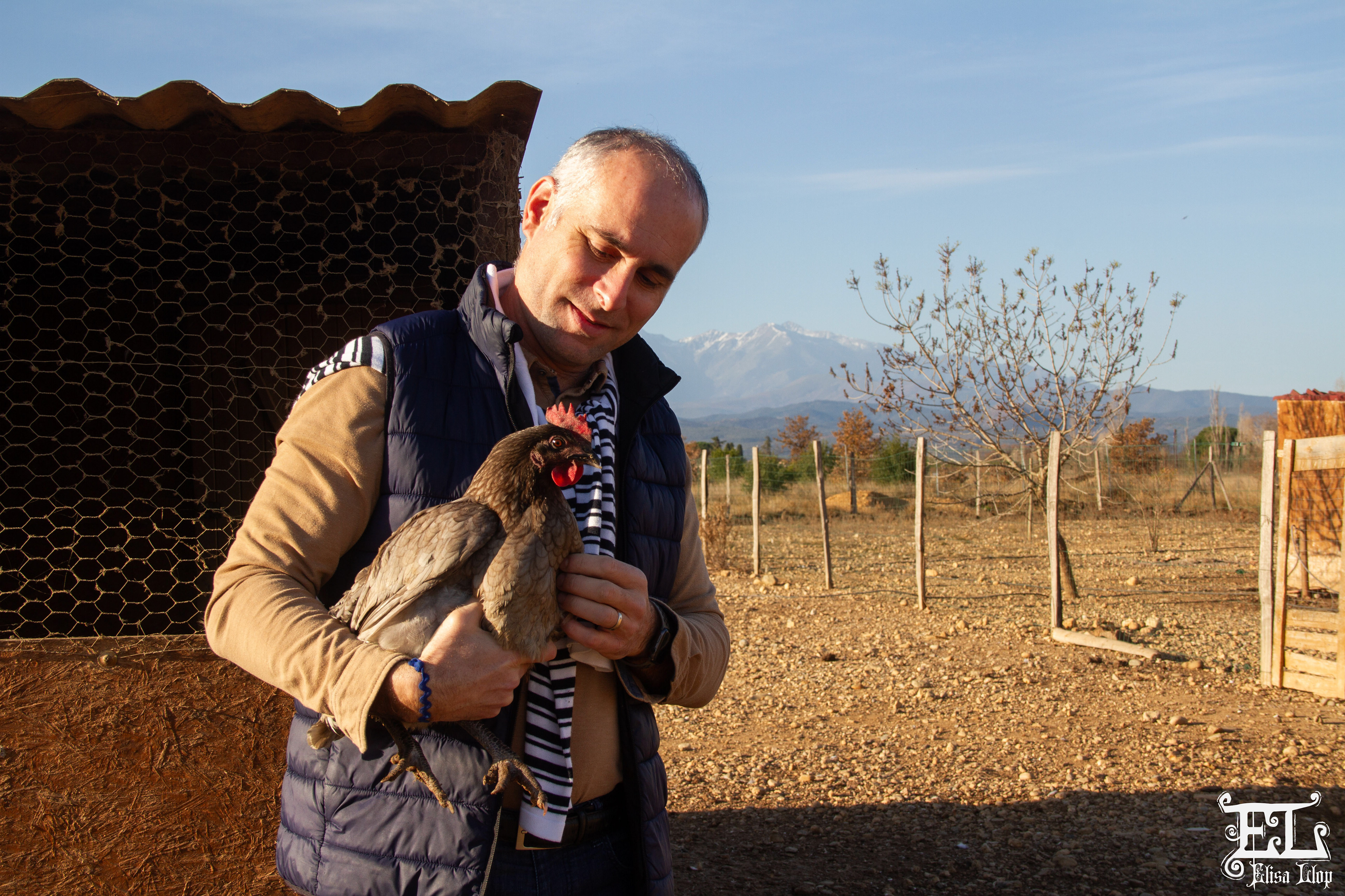 Olivier Parra, éleveur de poules à la Poule Joyeuse, Janvier 2024, PO